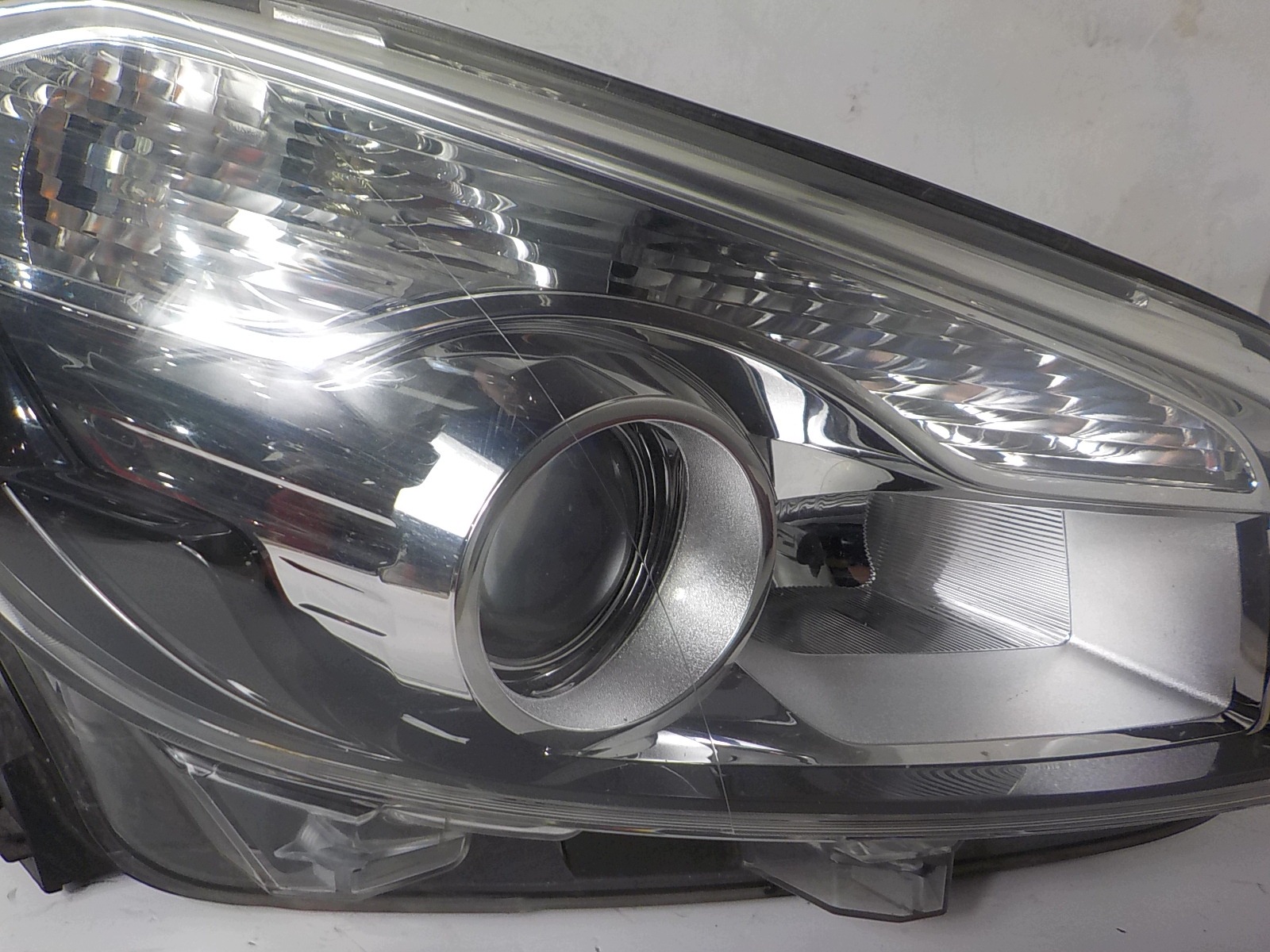 NISSAN QASHQAI J10 XENON LIFT light right front front UK