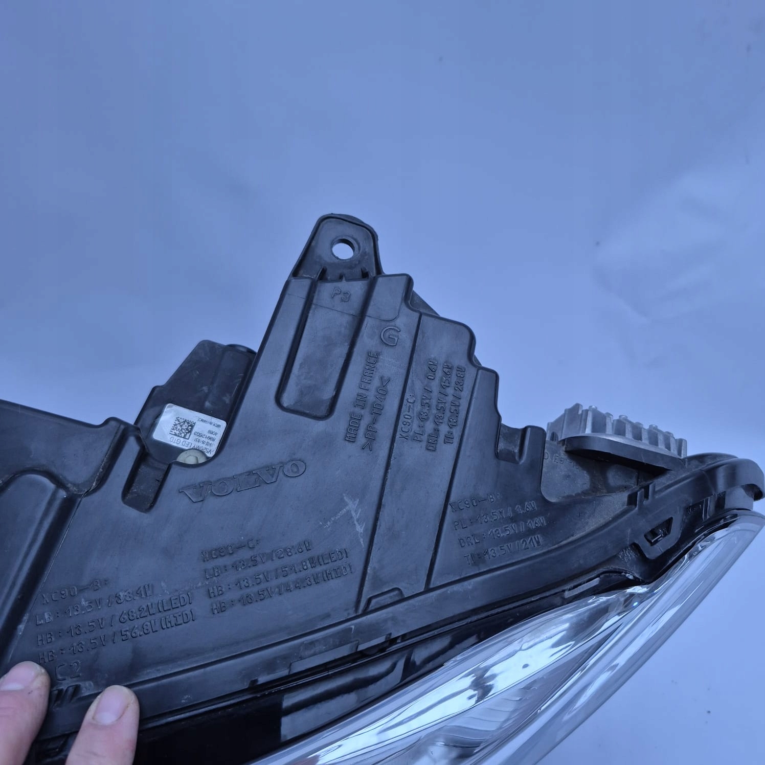 VOLVO XC90 II LIFT 19- light left front front FULL LED 32228296