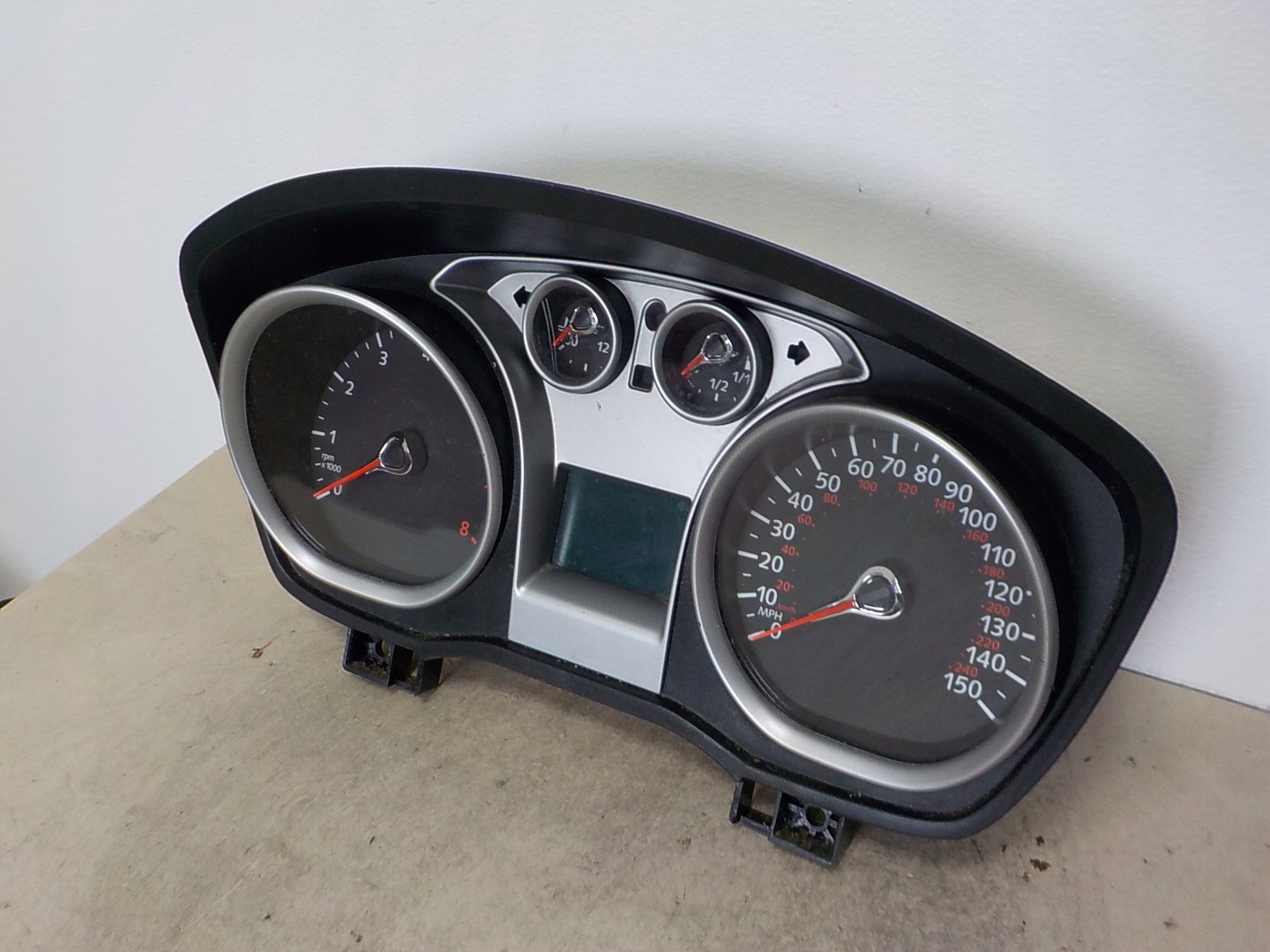 FORD FOCUS II LIFT dials dials 8V4T-10849-FF
