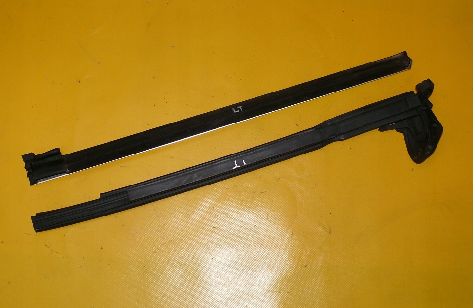 USZCZELKA ZBIERAJĄCA LEWY TYŁ AUDI A4 B6 CABRIO Producent części Audi OE