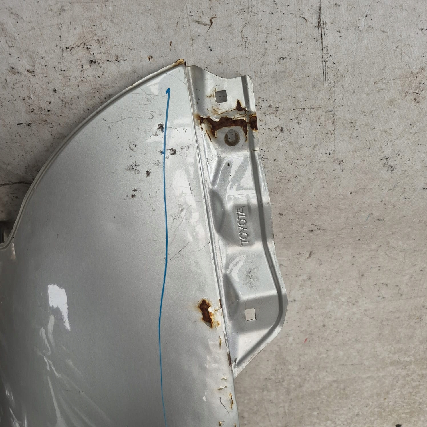 TOYOTA AVENSIS II 2 03-06 fender right front front