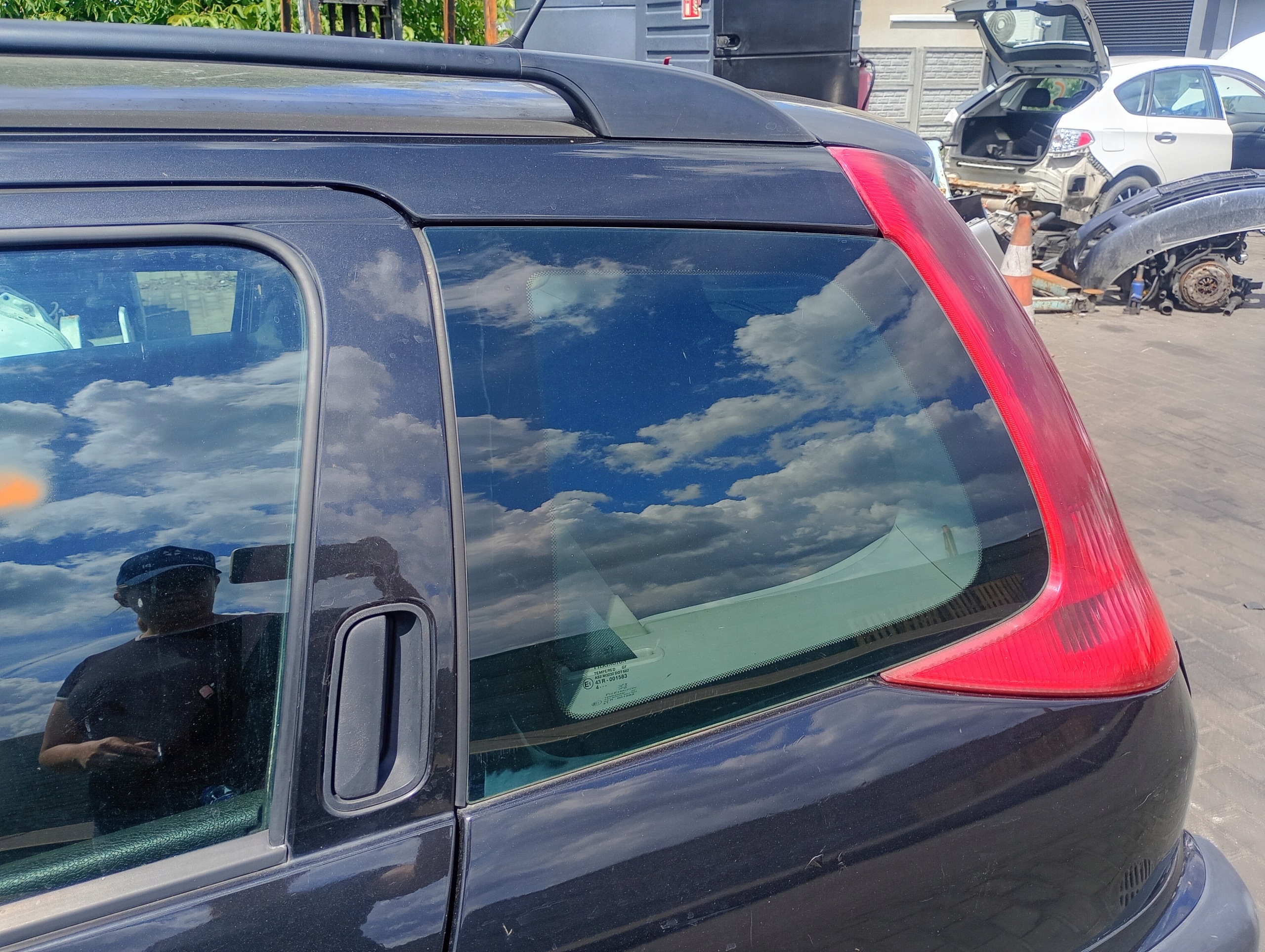 window side bodywork left Peugeot 206 SW 02-07