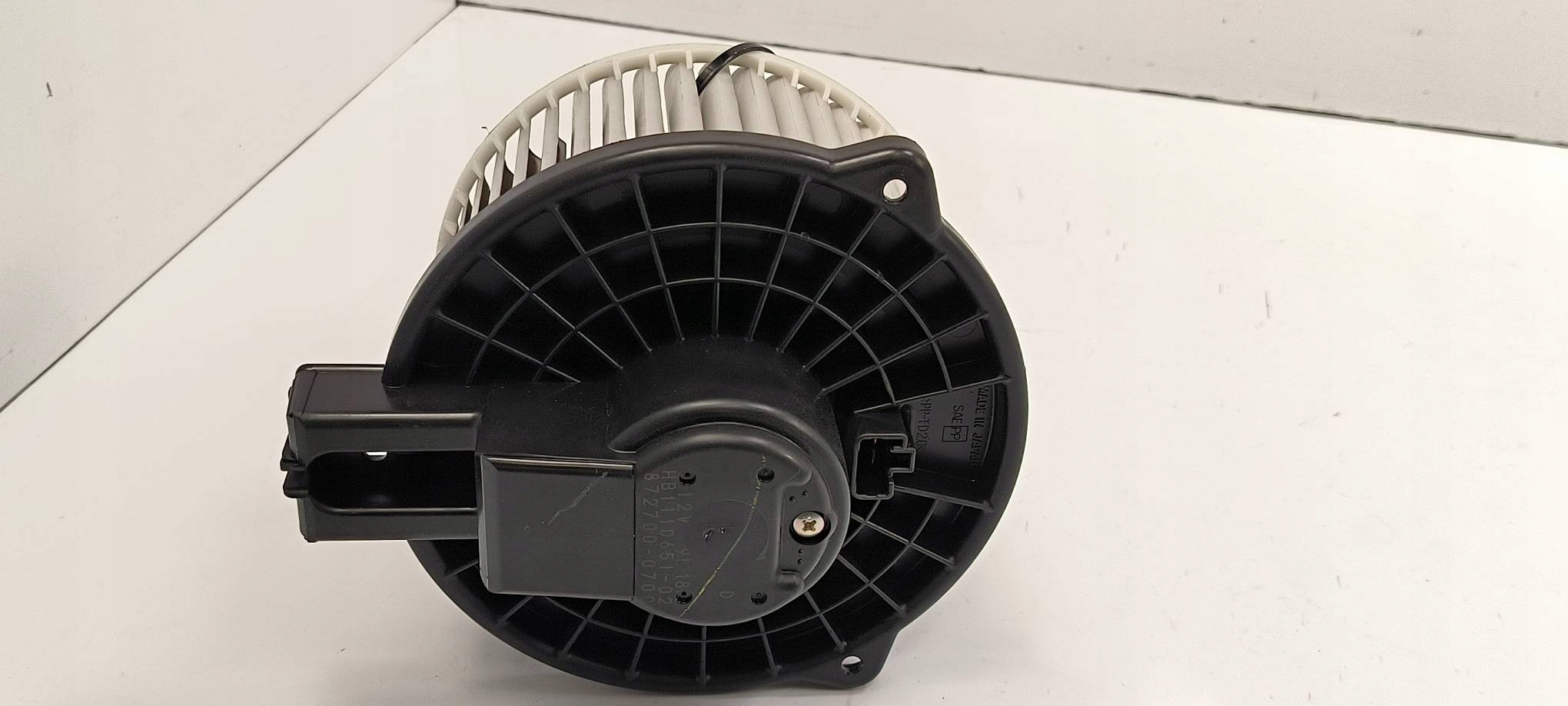 fan cab HB111D651-02 MAZDA 6 II