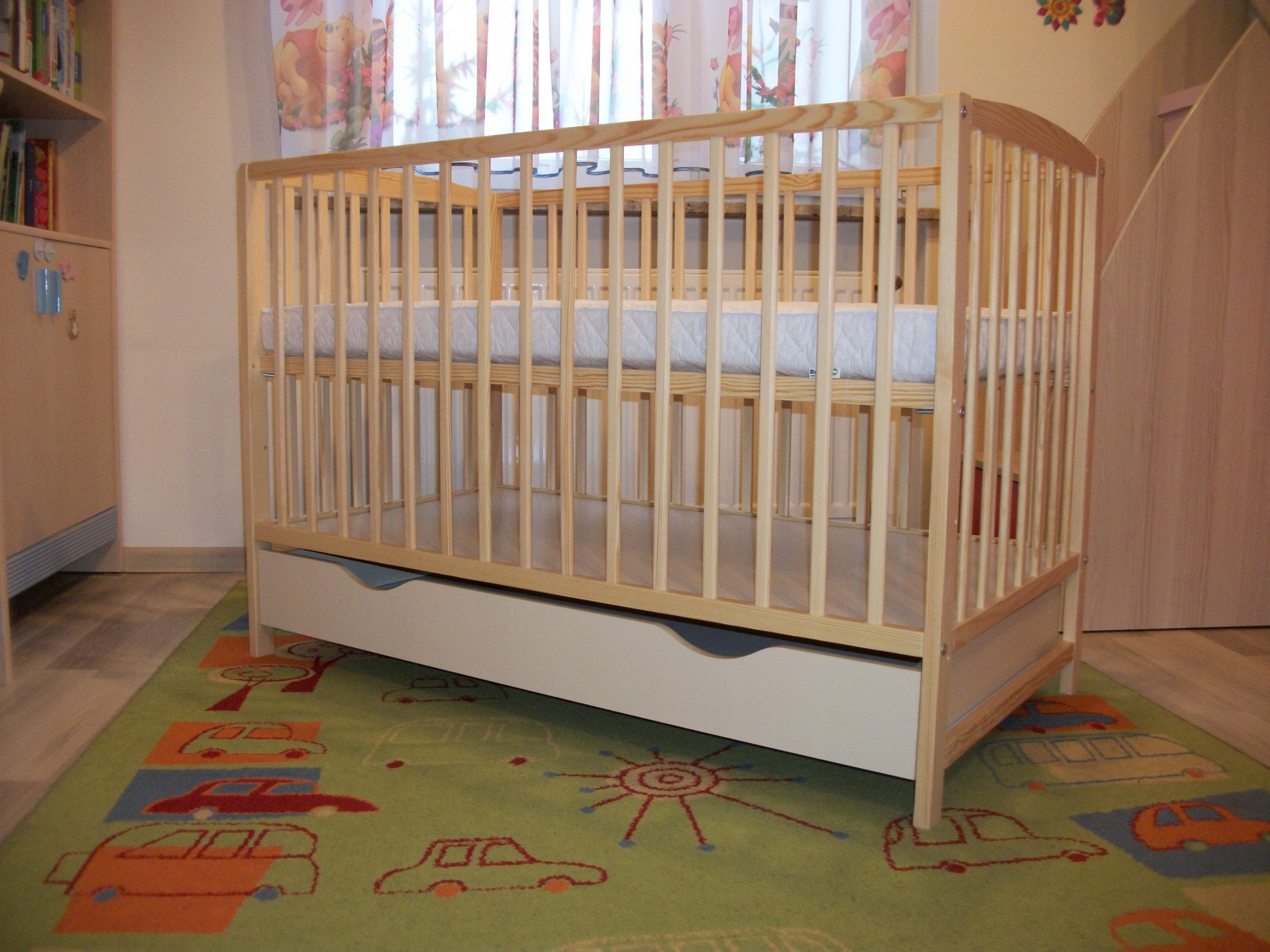 ŁÓŻECZKO/TAPCZANIK DZIECIĘCE Z SZUFLADĄ + MATERAC Marka AS