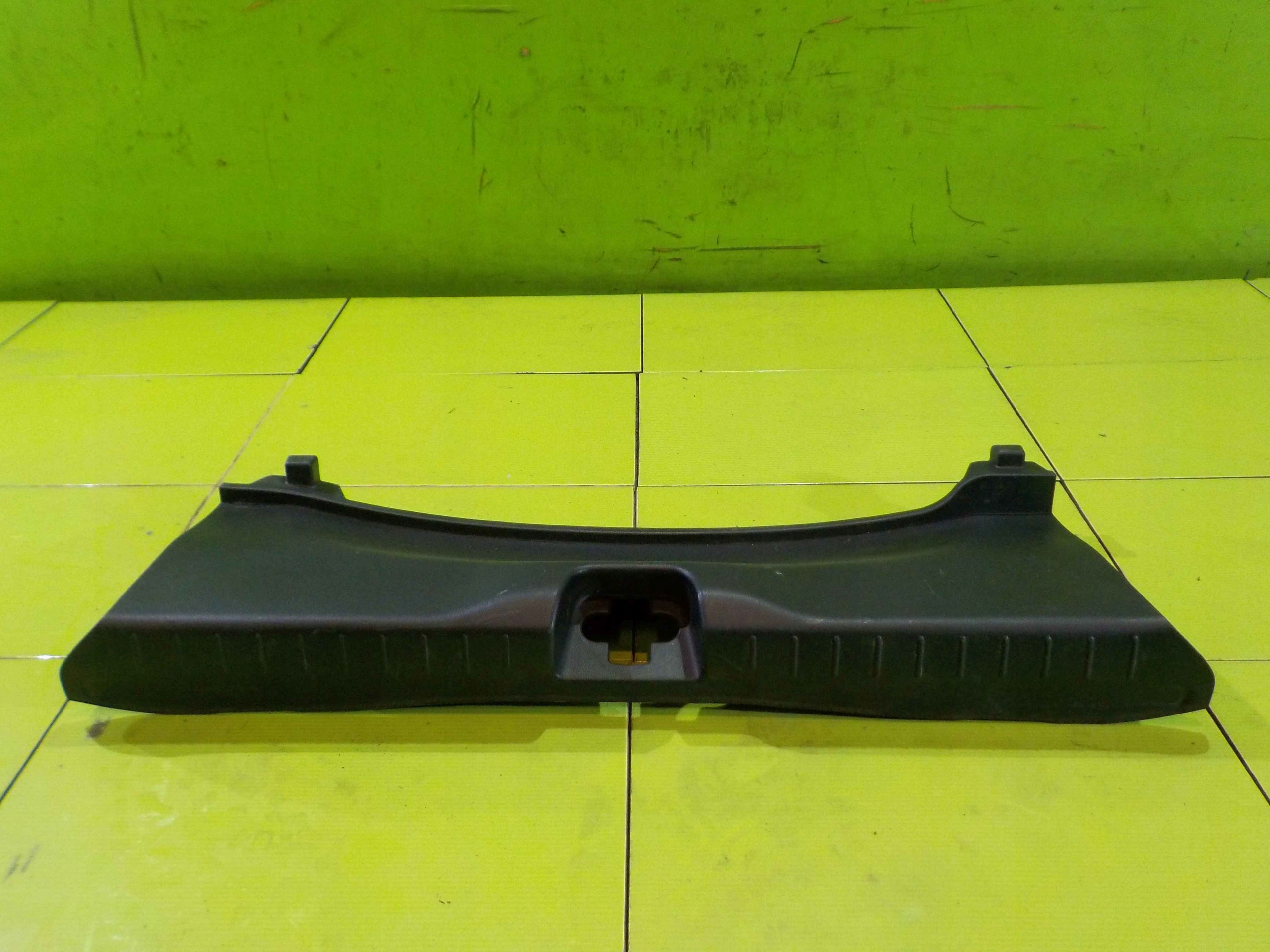 HONDA CR-Z 11r oslona pasa tylnego