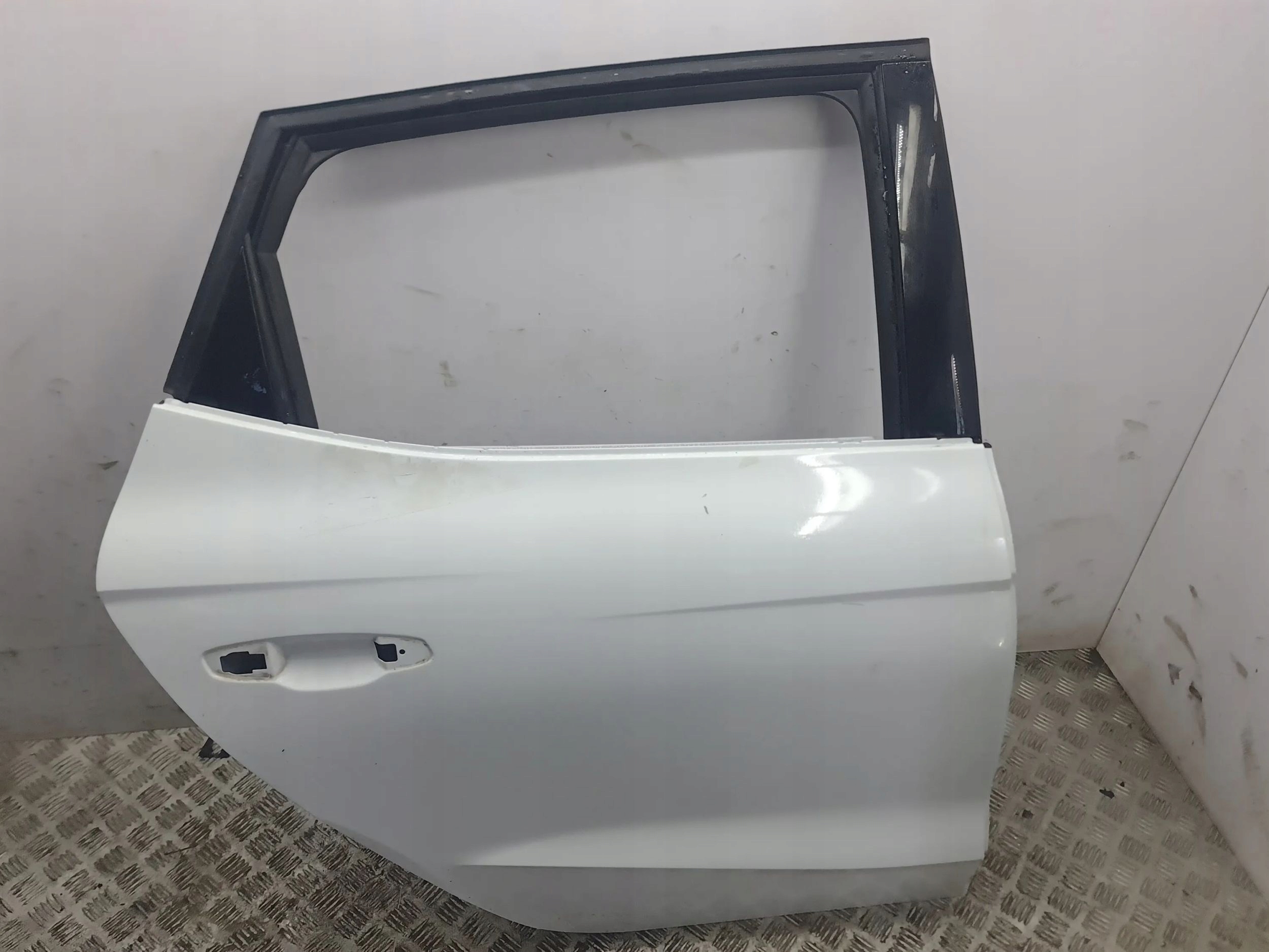 Seat Ibiza V (KJ) 2024 Prawa strona Drzwi tylne