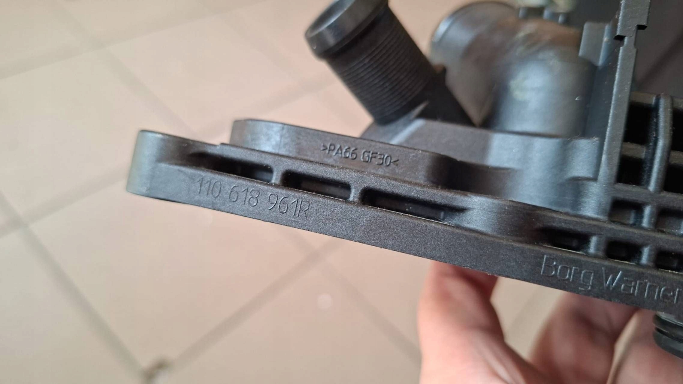 csomag termostatu Renault Clio V 110618961R
