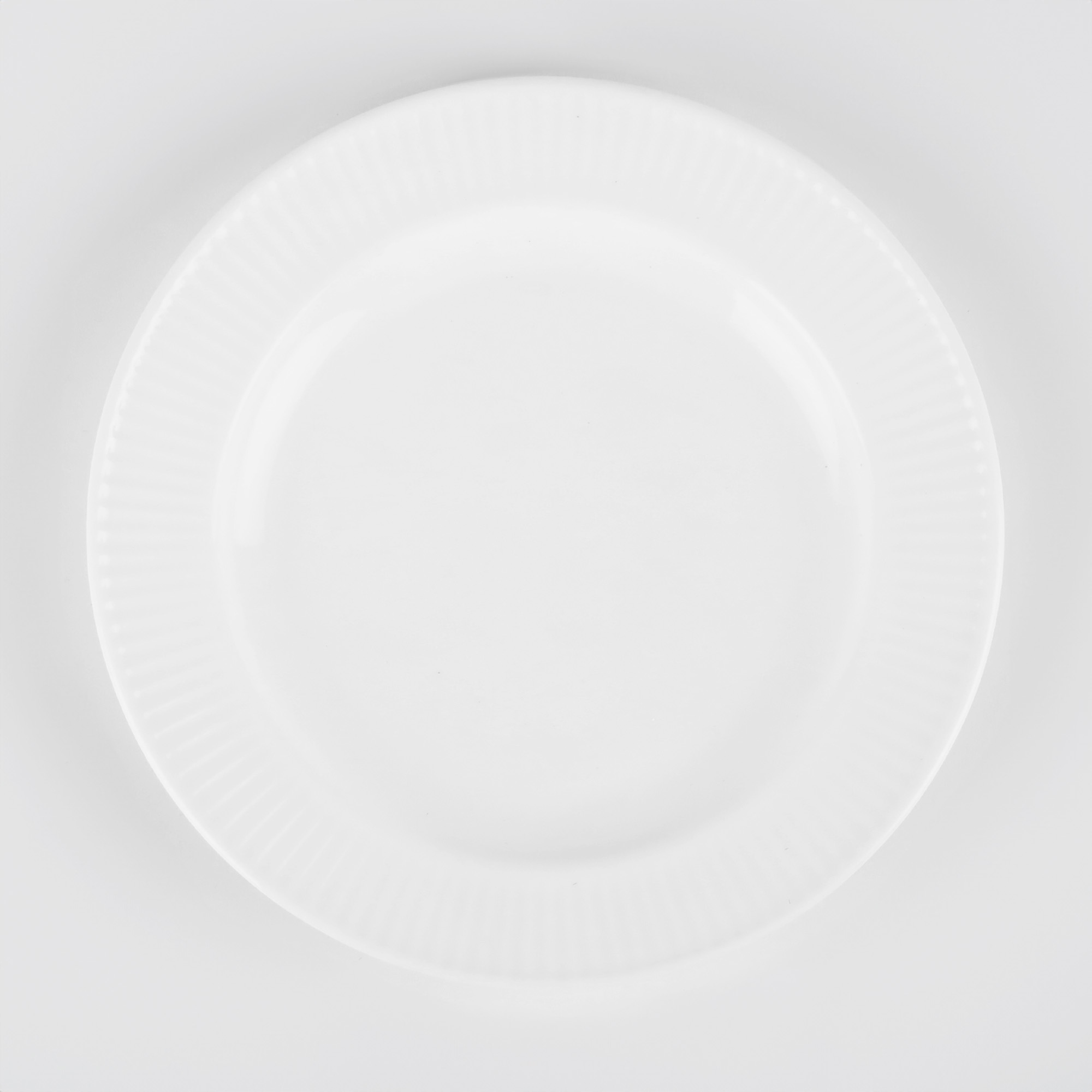 SERWIS OBIADOWY RYFLOWANY 18 EL DLA 6 OSÓB KPL TALERZY ZE ZDOBIENIEM SZKŁO