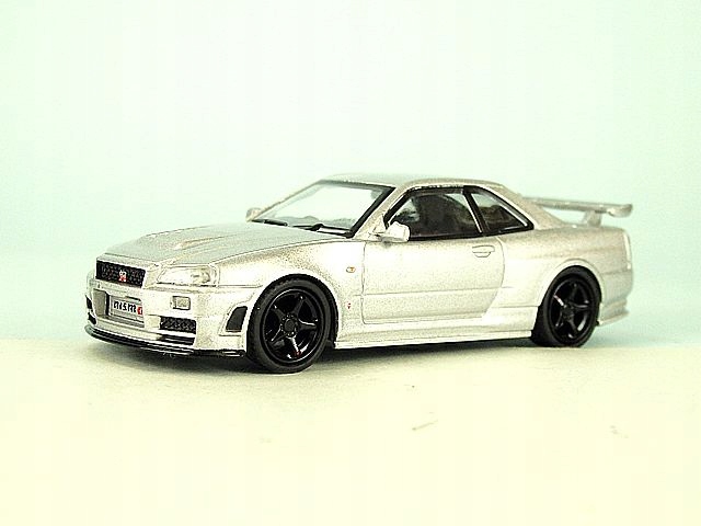 Schuco Nismo Nissan Gt-r (R34) Z-tune 1999 Silver 1:64