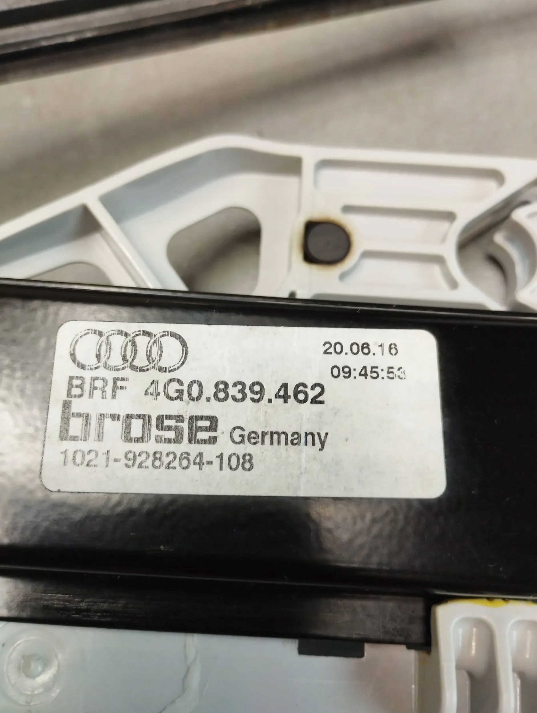 Audi A6 C7 4G Mécanisme Vitres Droite Arrière 4G0839462