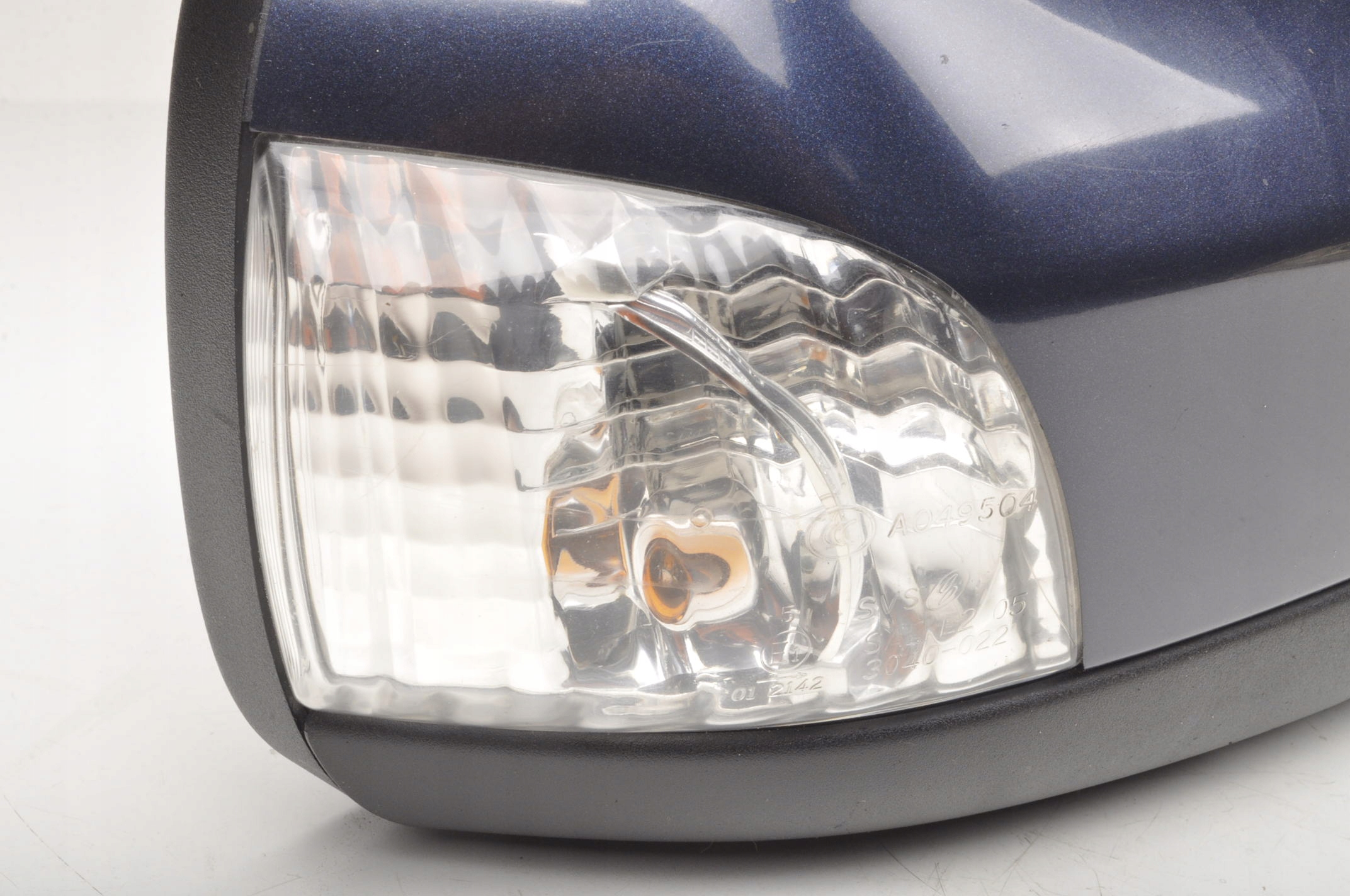 VOLVO XC70 II LUSTERKO PRAWE 8PIN+3PIN 498-46 Strona zabudowy prawa