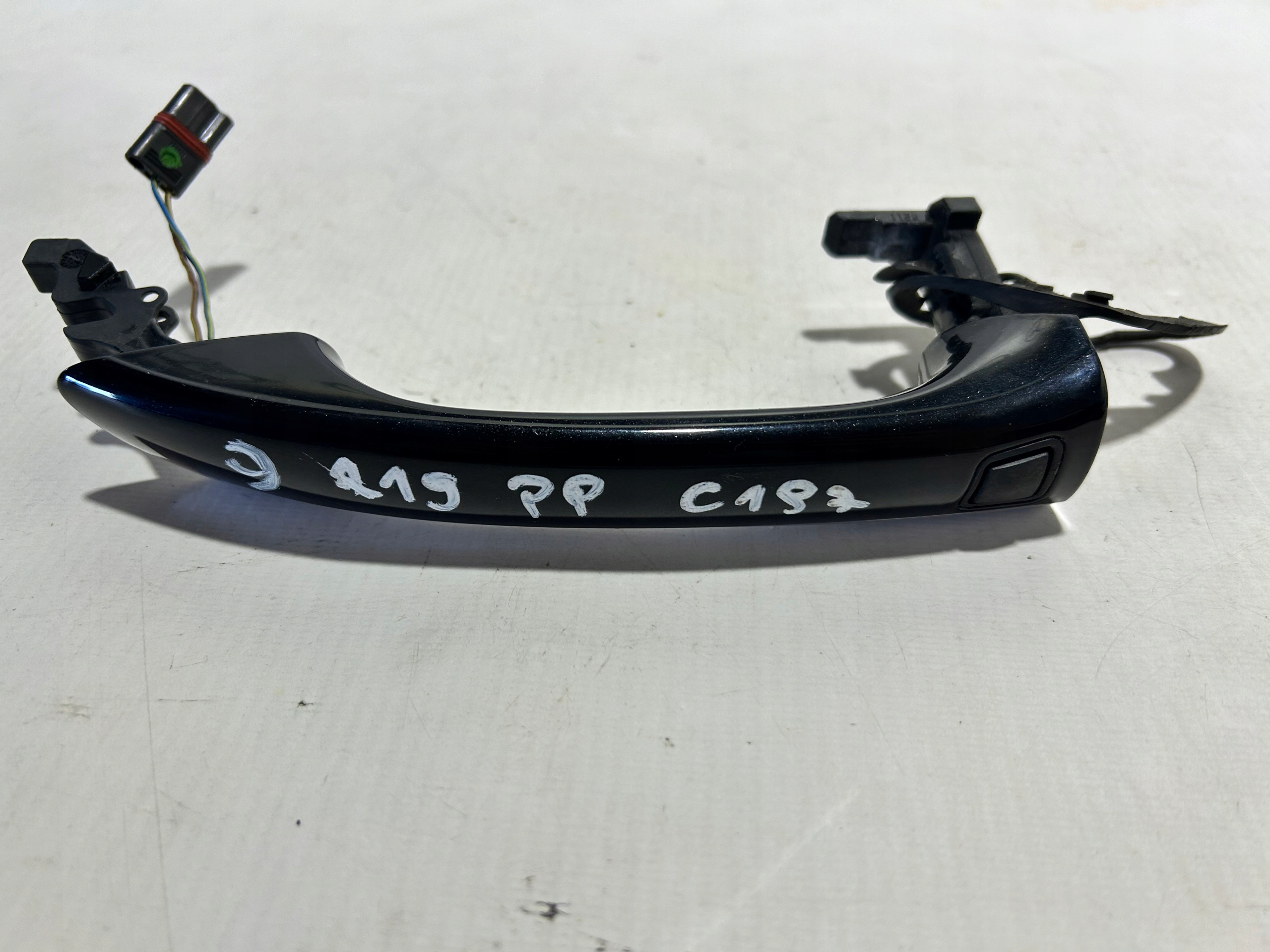 MERCEDES CLS W219 handle KEYLESS GO right rear part front rear front C197 197