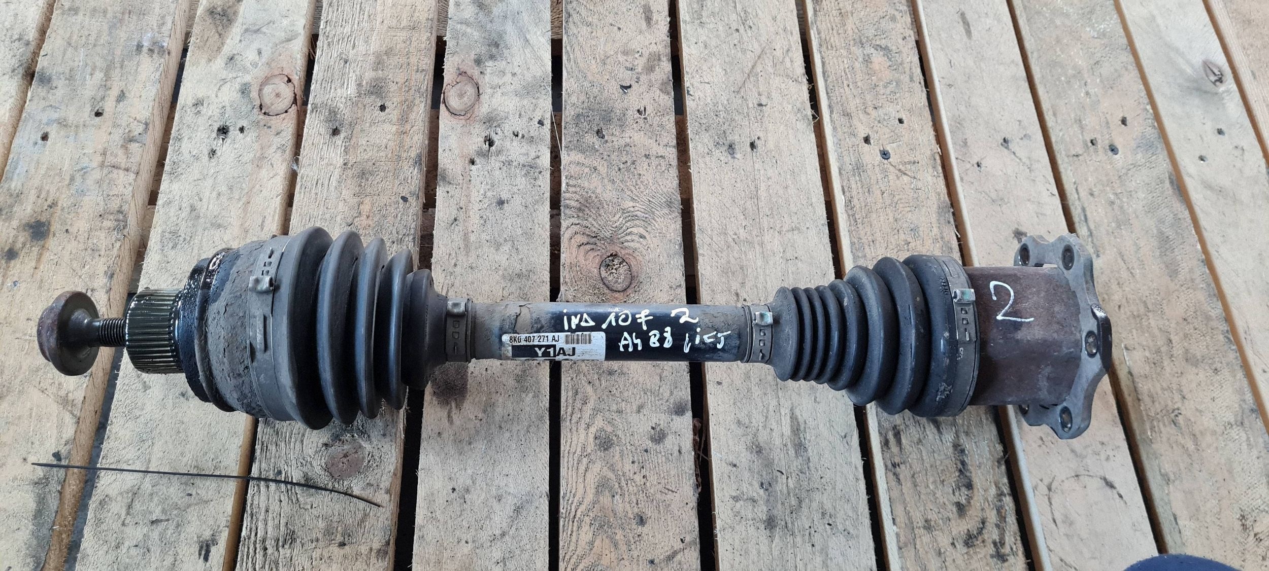A4 B8 LIFT semi-axis semi-axis left right front 8K0407271AJ A5 8T LIFT