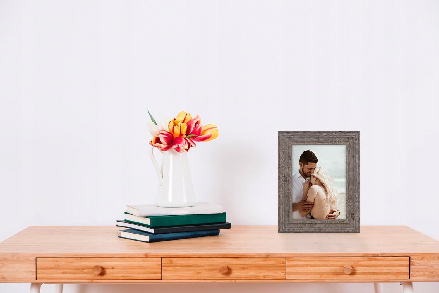 RAMKA NA ZDJĘCIA BRĄZOWA FOTO RAMKA 18x24 CM Materiał tworzywo sztuczne
