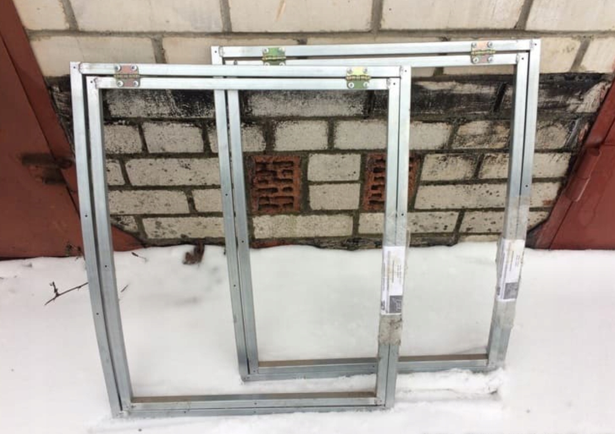 OKNO DACHOWE DO SZKLARNI Producent Agrohit