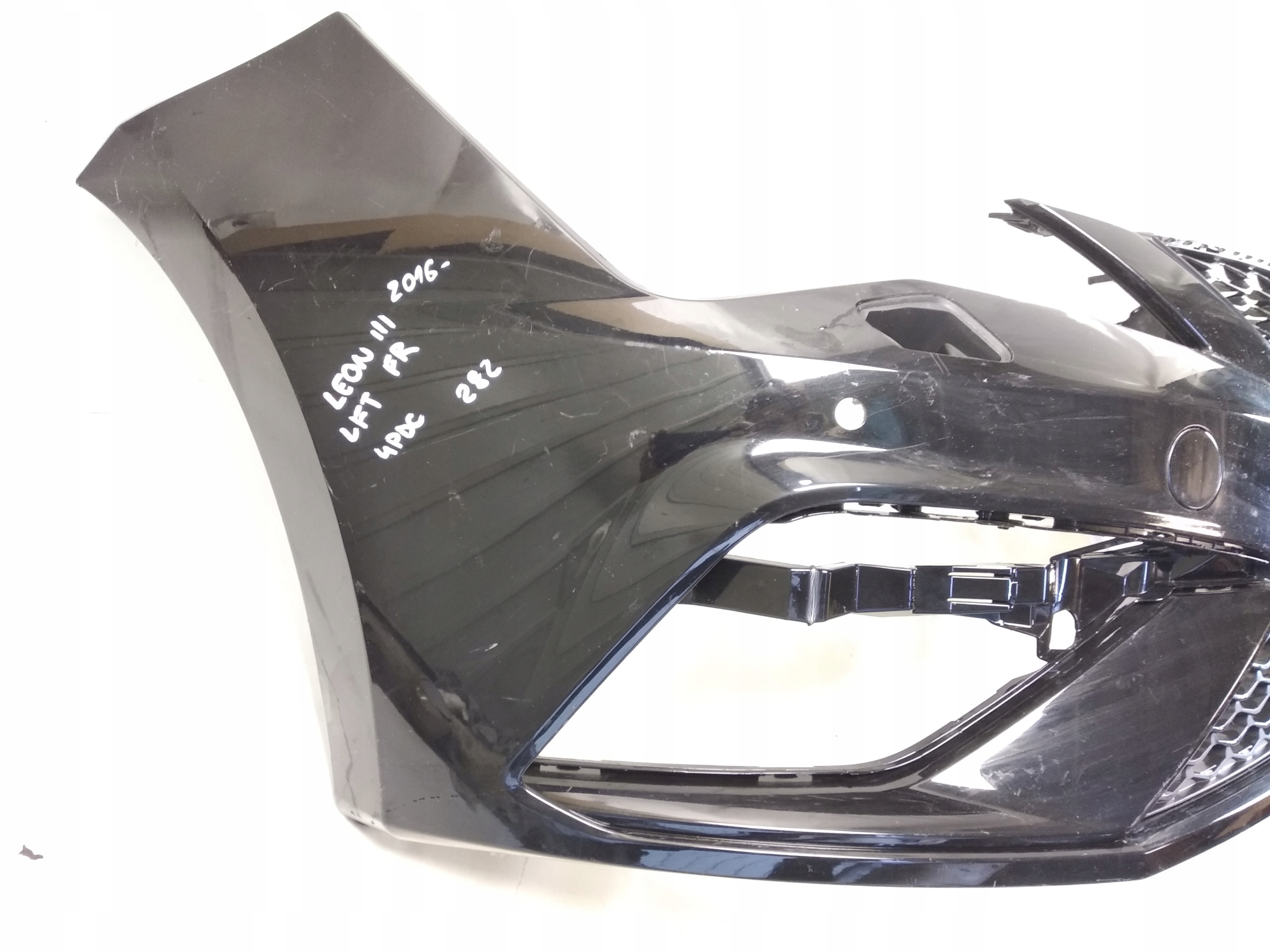 SEAT LEON III LIFT CUPRA ZDERZAK PRZÓD 4PDC 2016- Numer katalogowy części 5F0807221AB
