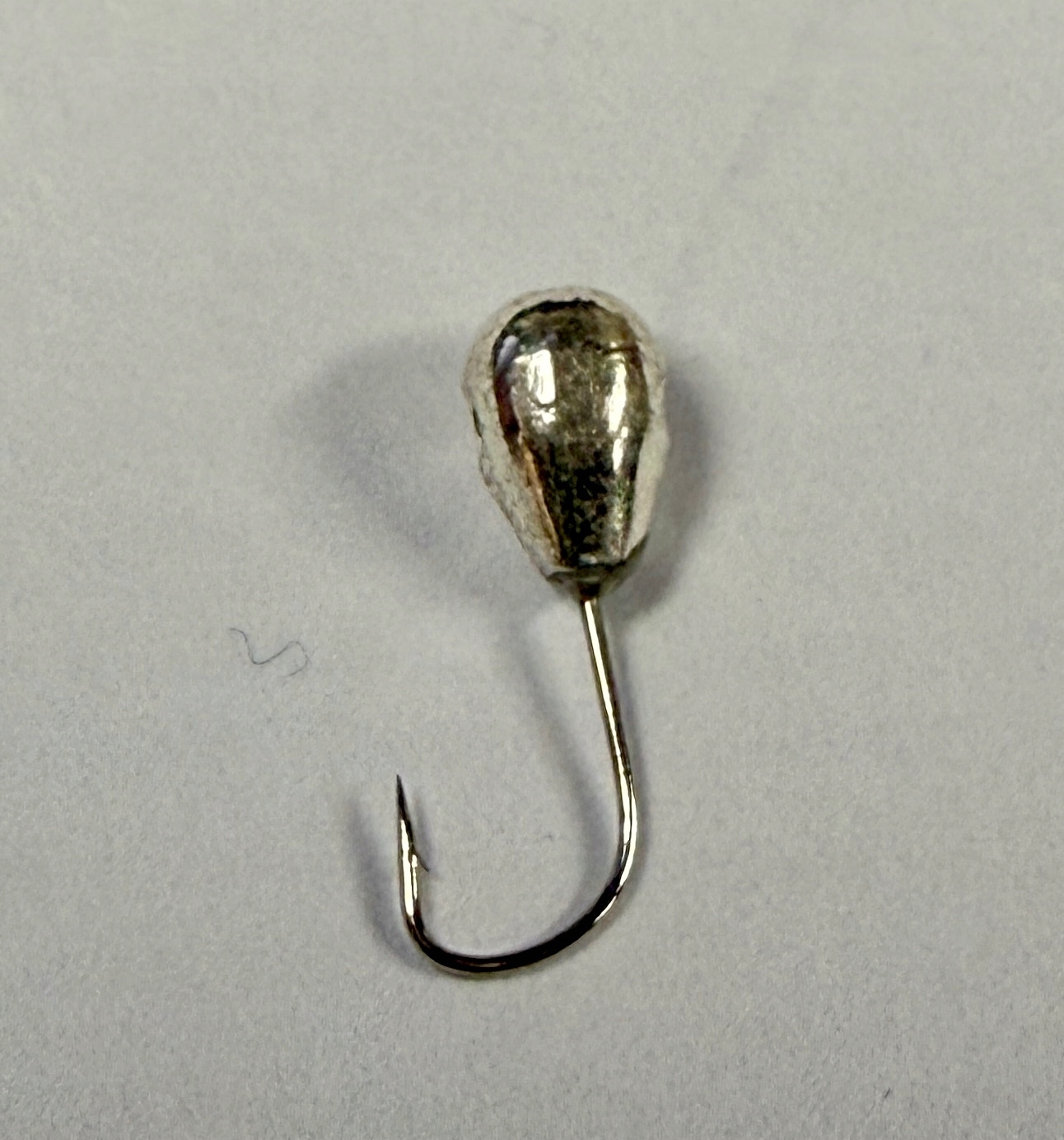 Mormyszka Wolframowa Łezka srebrna 3mm ~0,30g 1230SIL