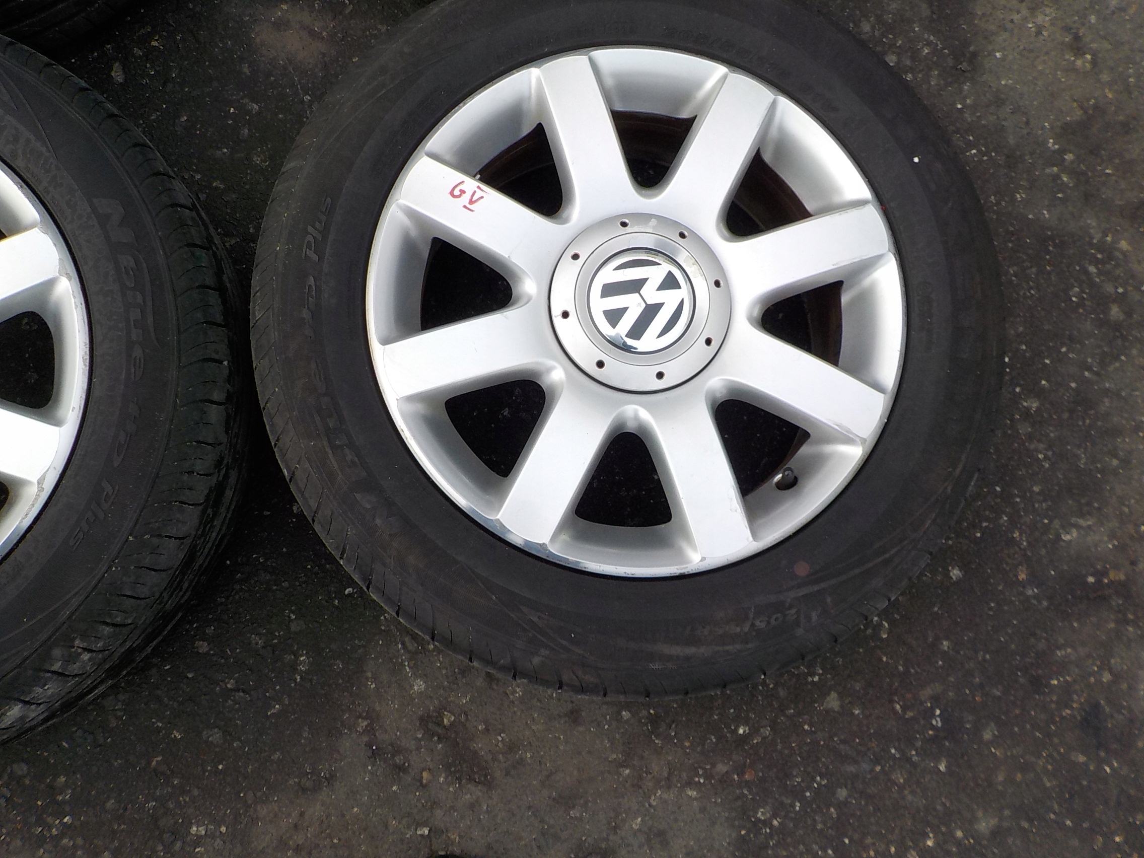 discs aluminium 16'' vw golf V 1K0601025R