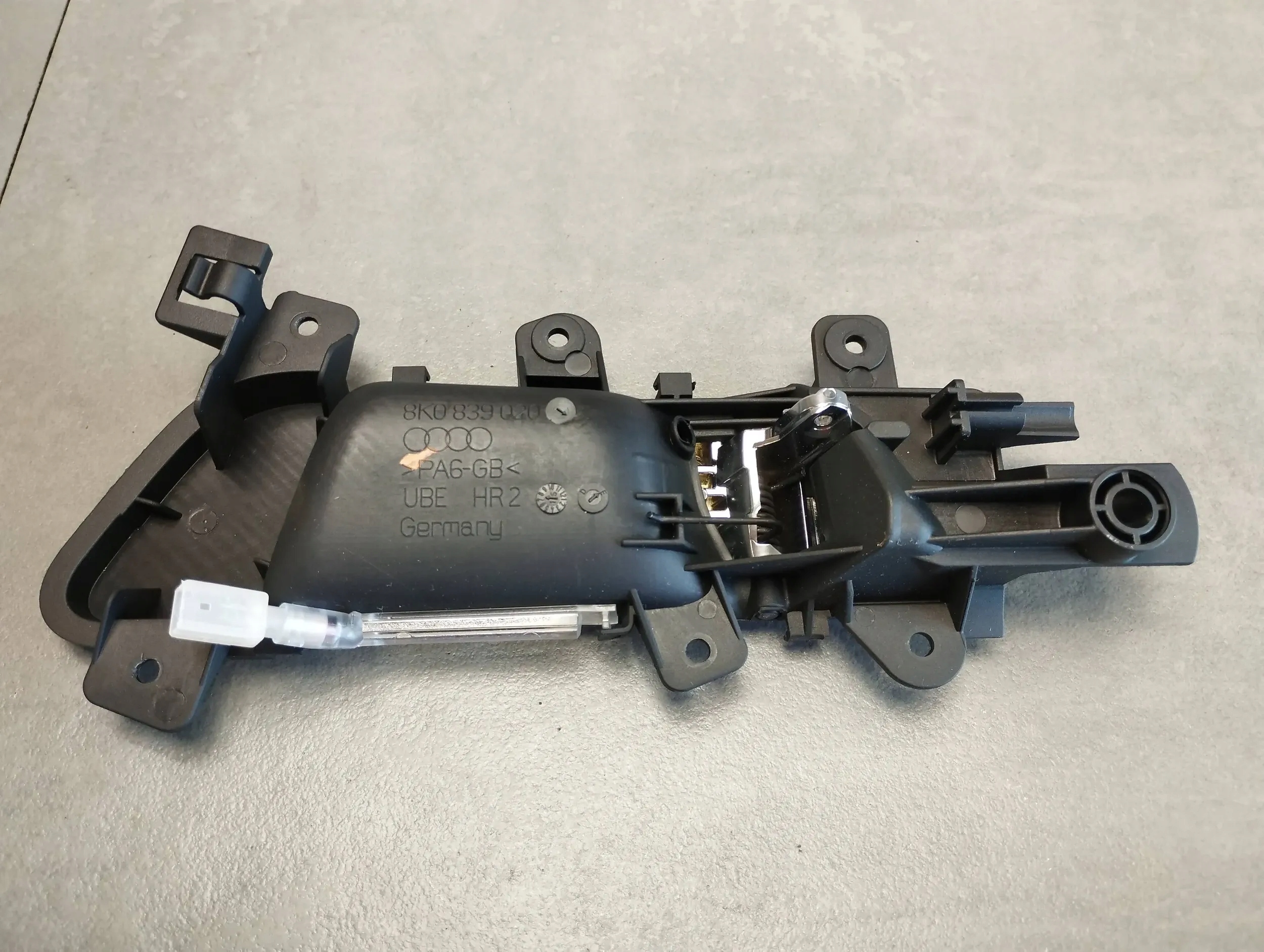 Audi A5 Sportback 8TA handle inner right rear part LED 8K0839020E