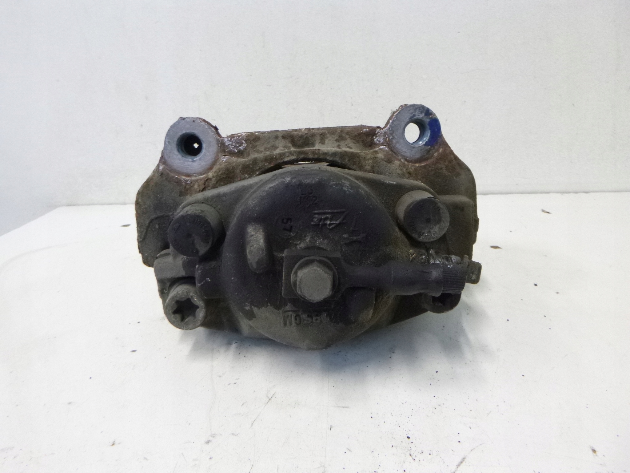 caliper brake front Opel Signum 2.2 2003