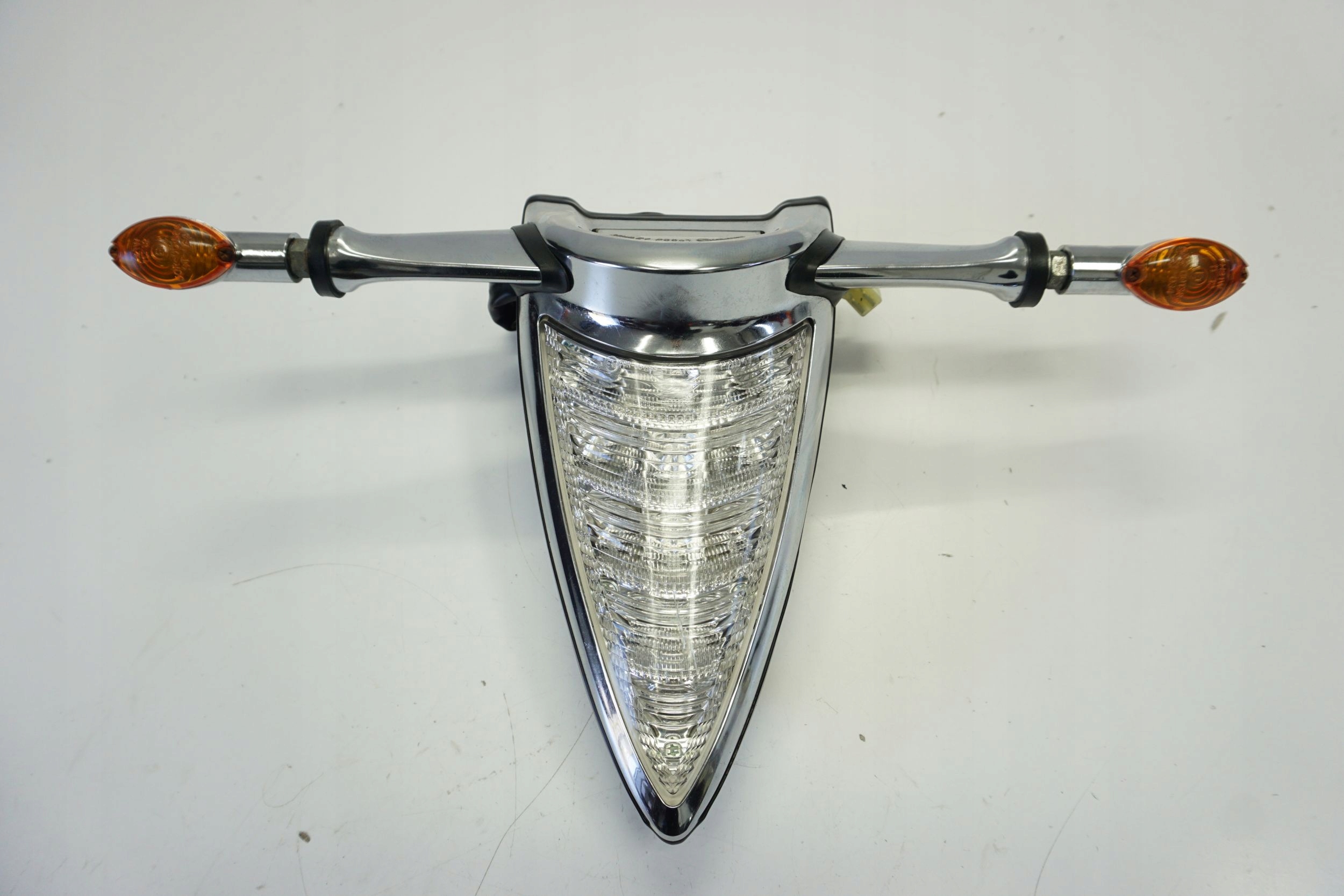 YAMAHA XV 1900 A MIDNIGHT STAR 06-13 LAMPA TYŁ + KIERUNKOWSKAZY