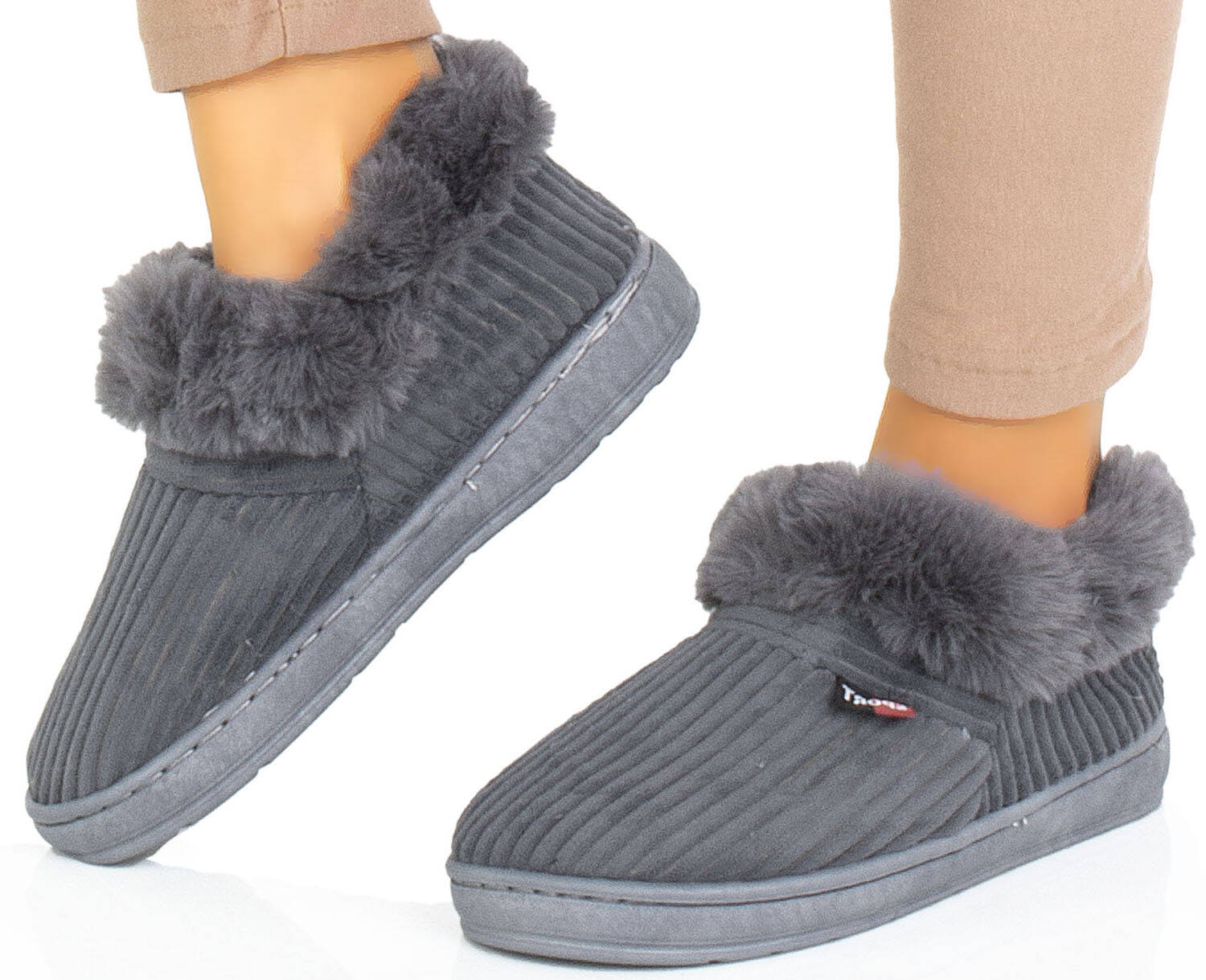 KAPCIE DOMOWE KLAPKI OCIEPLANE SZARE WSUWANE CIEPŁE FUTERKO MĘSKIE 44 Kod producenta YF-81-GREY-44/45