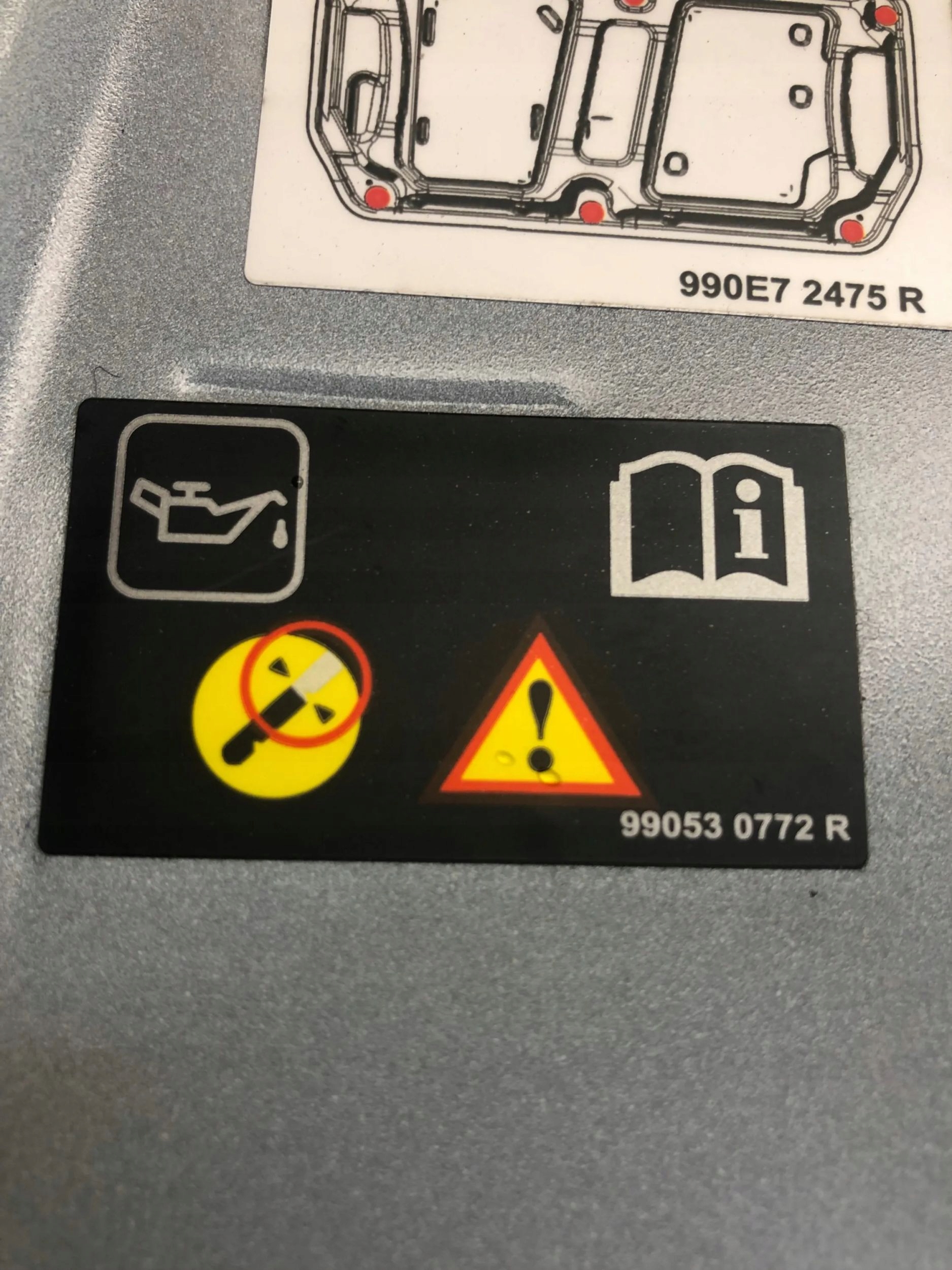 fedél motorfedél SMART 453 A4538173100
