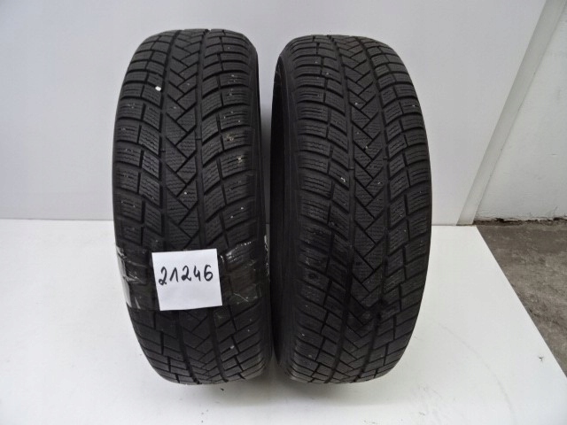 OPONY 215/65/17 2szt VREDESTEIN 7mm (21246)