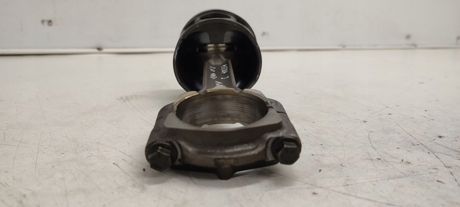 Piston Bielle A20DTH Opel Astra J kombi 2,0 CDTI