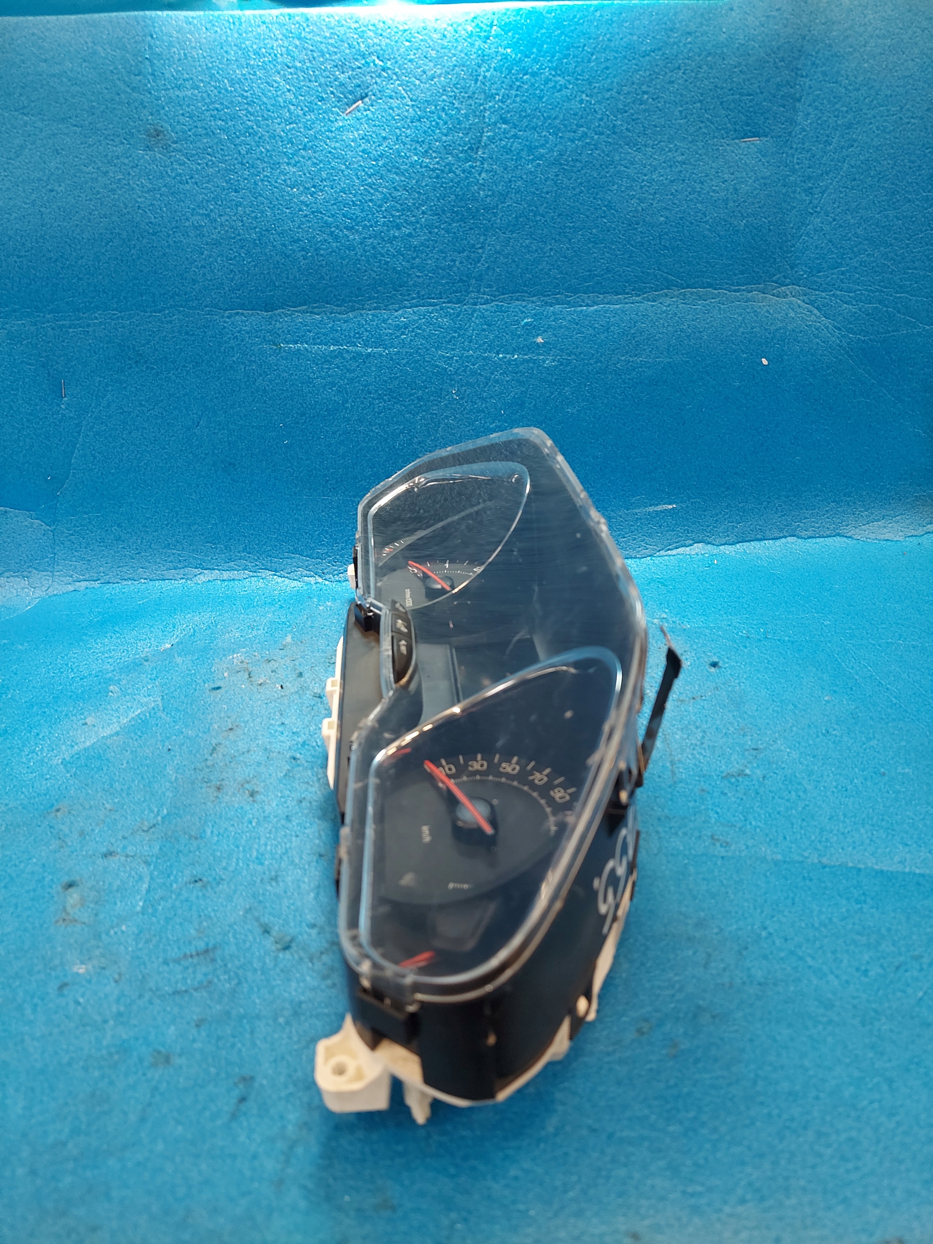 dials clock PEUGEOT 208 1.2 VTI 9673777580