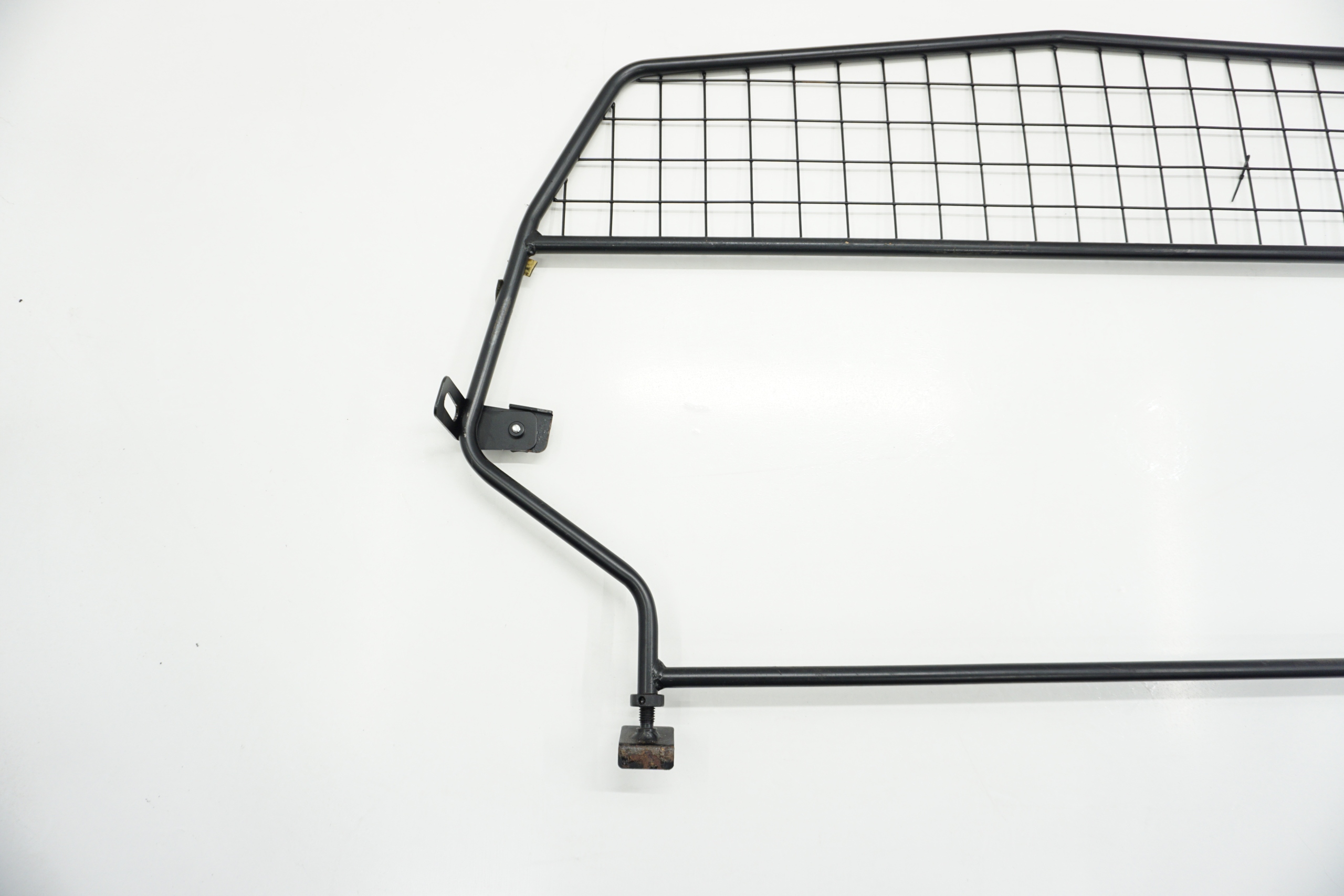 HYUNDAI IX35 РЕШЕТКА БАГАЖНИКА