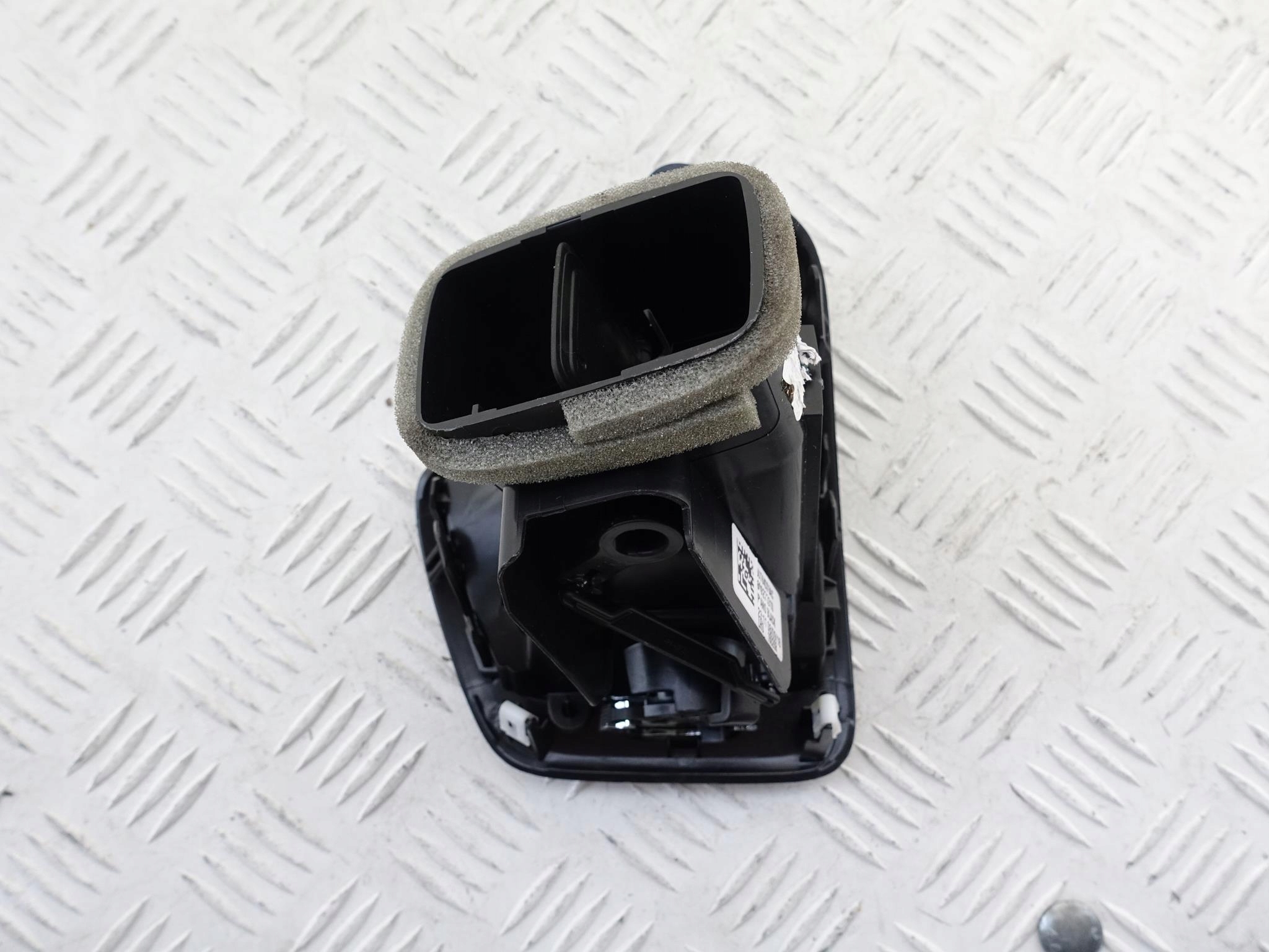 JEEP COMPASS II 17-21 frame grid air conditioning devices left