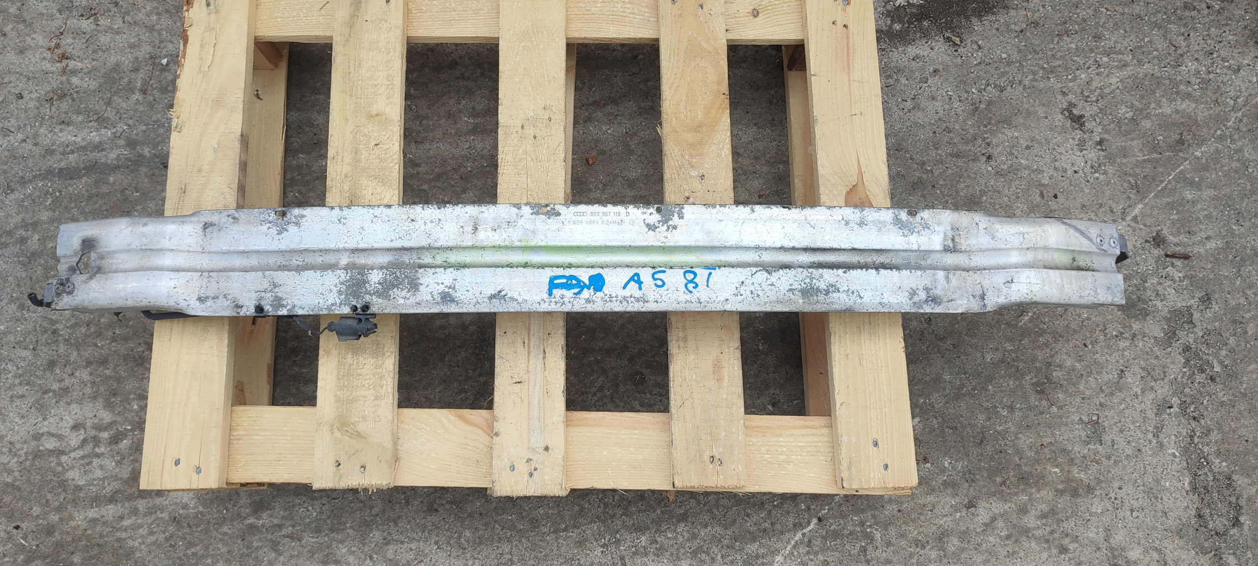 bumper support front AUDI A4 A5 B8 LIFT 8K0807133D