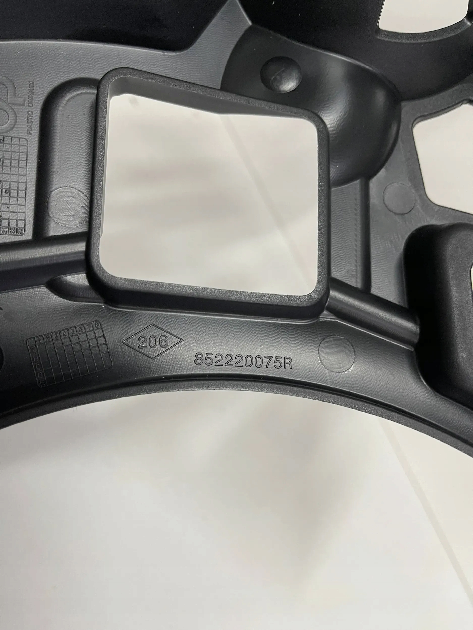 support rear part rear right RENAULT MEGANE IV 4 HB