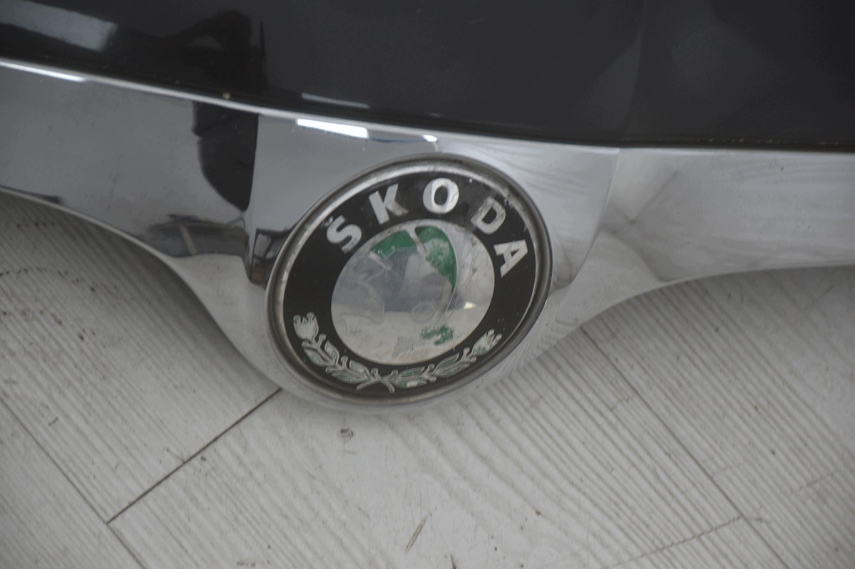 cofano Coperchio * Motore SKODA FABIA II ROOMSTER