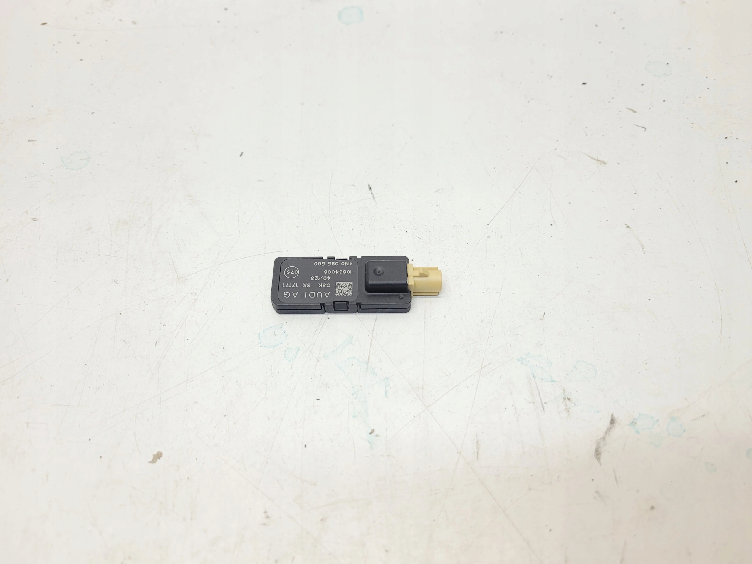 ANTENA verstärker antenne AUDI Q3 Q4 Q3 8Y 4N0035500