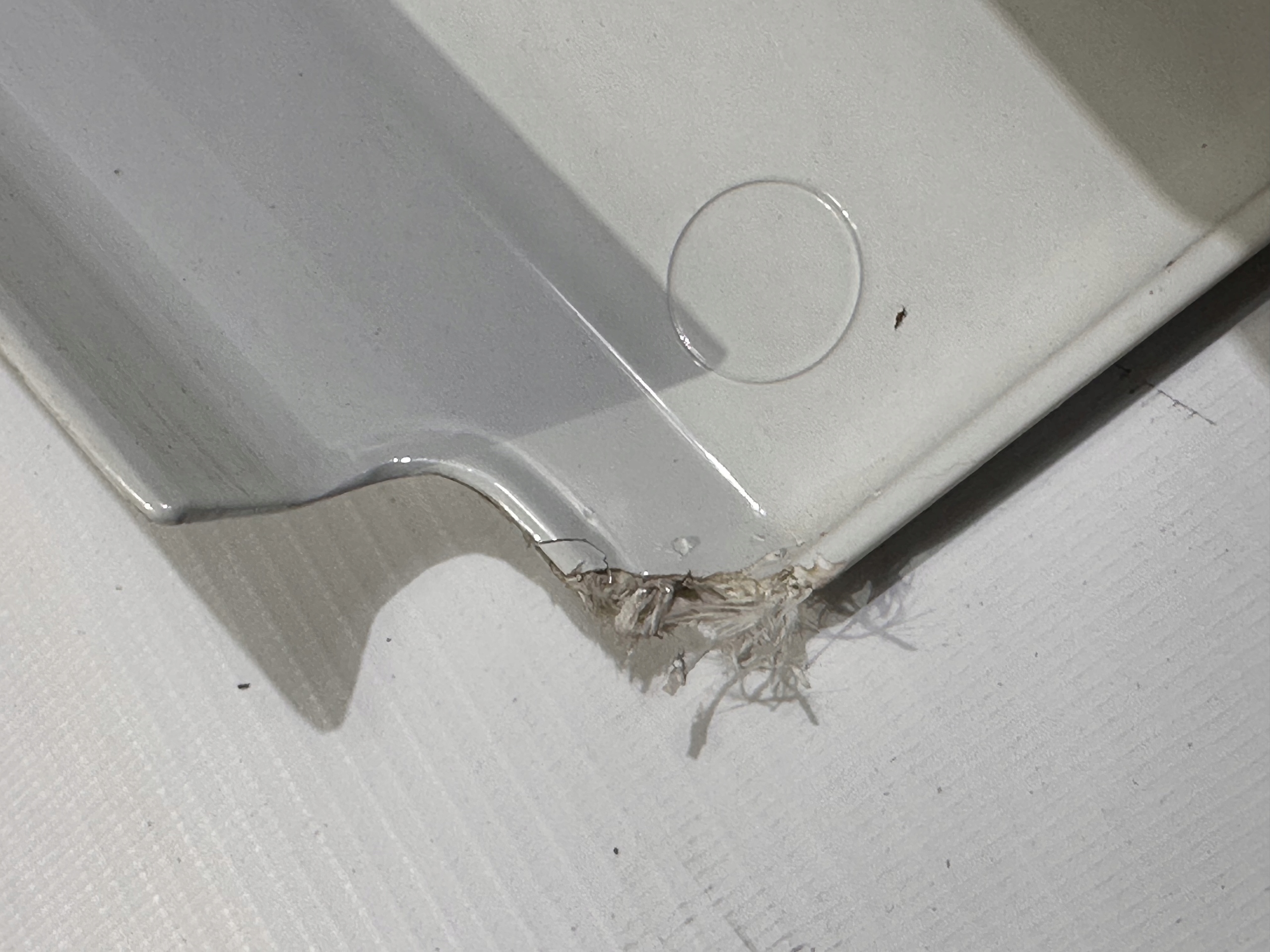 kapotaž lotka spoiler kabiny levá Renault Range Gama T