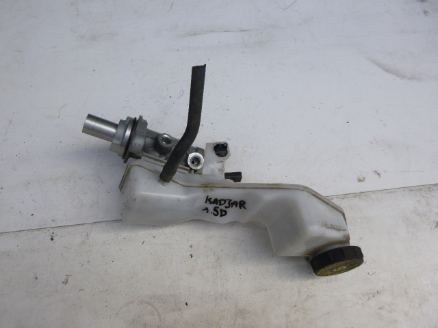 ГОЛОВНИЙ ГАЛЬМІВНИЙ ЦИЛІНДР БАЧОК RENAULT KADJAR