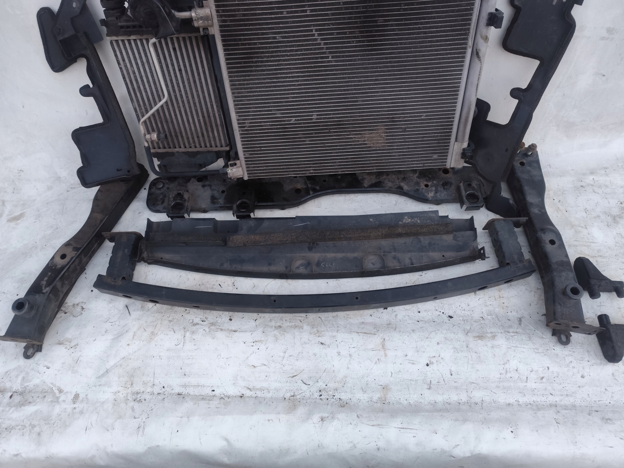 RENAULT KADJAR 1.6 DCI support panel for radiators radiator KOMPLET DEMONTAZ
