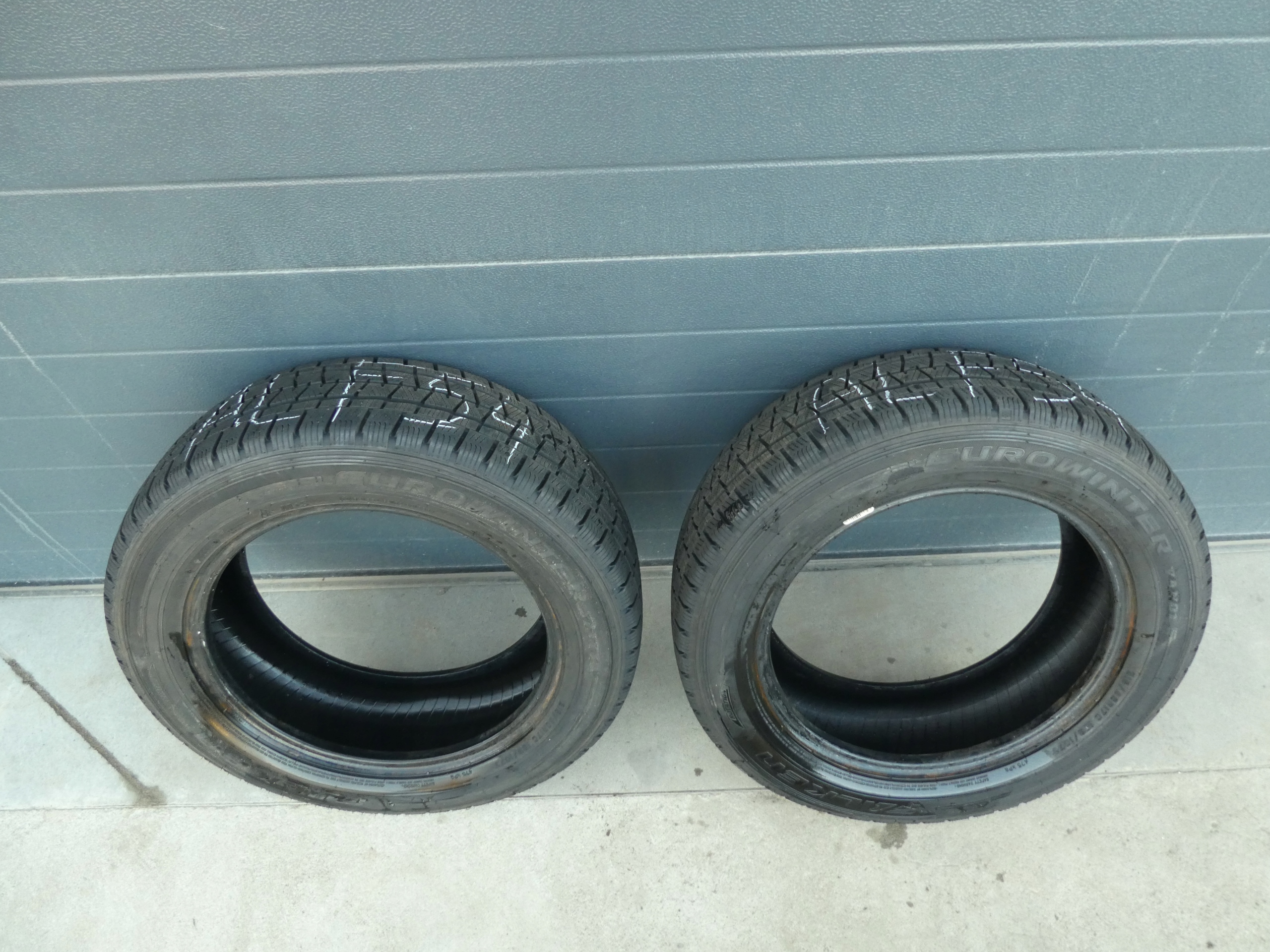 2X tyres Falken 215/60/17C 2018R