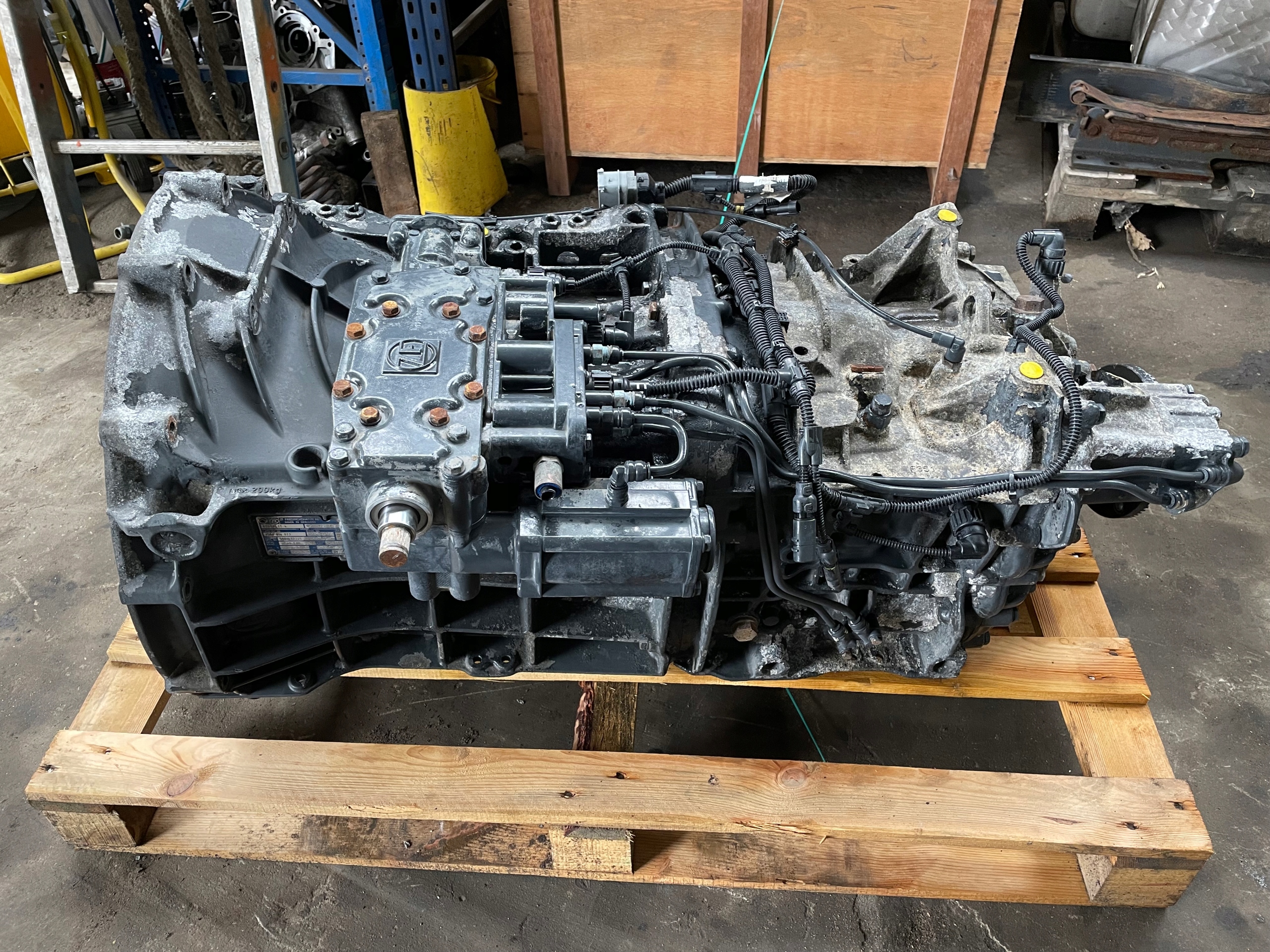 Manualna Skrzynia Biegów ZF Ecosplit 4 16S2223 TD