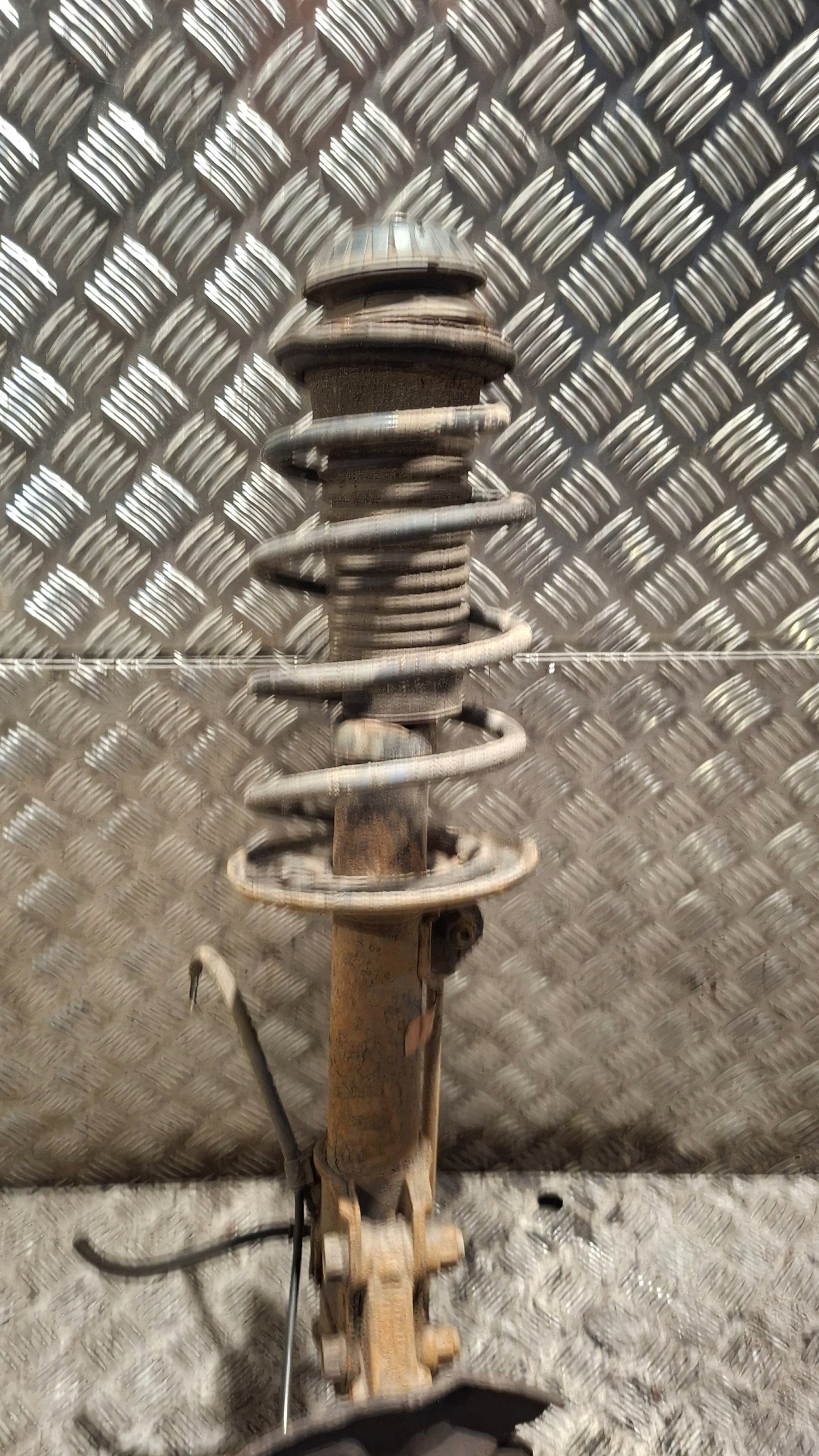 shock absorber swing right front OPEL TIGRA II 1.4