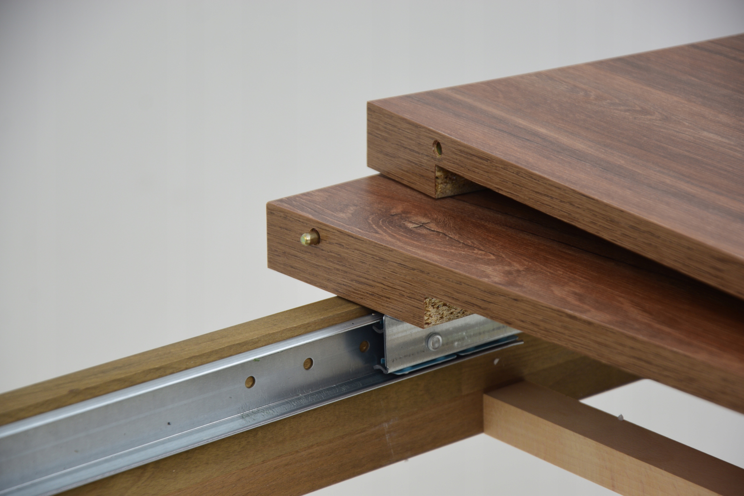 Prosty rozkładany stół 80x140/180 Laminat Kolekcja salon