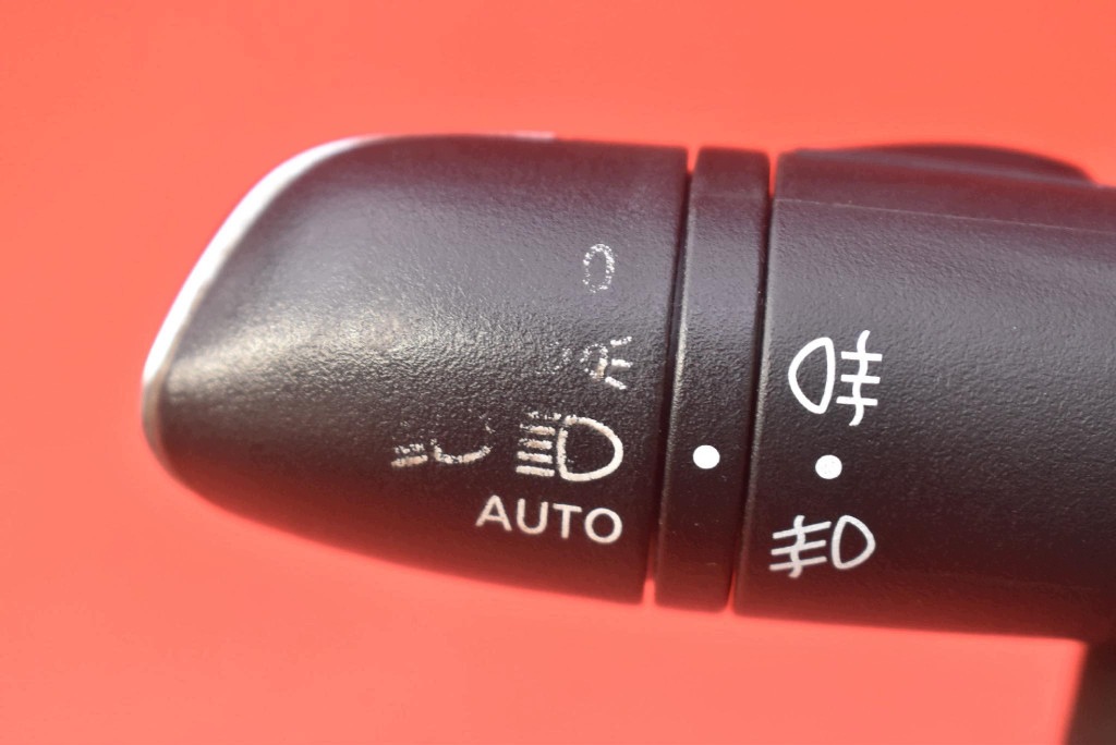 DEVIO LUCI TERGICRISTALLO TERGI PAJAK 255678341R--C RENAULT TALISMAN 1 e KOMBI 12-20