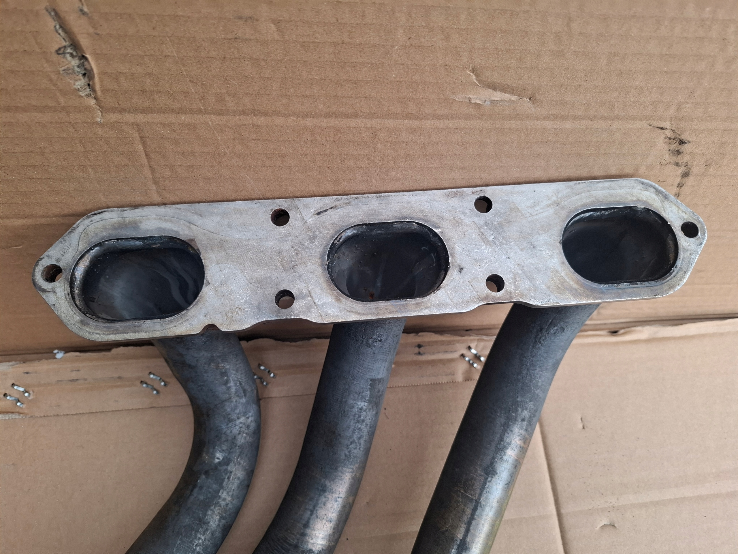 exhaust manifold right Porsche 911 996 99611110253