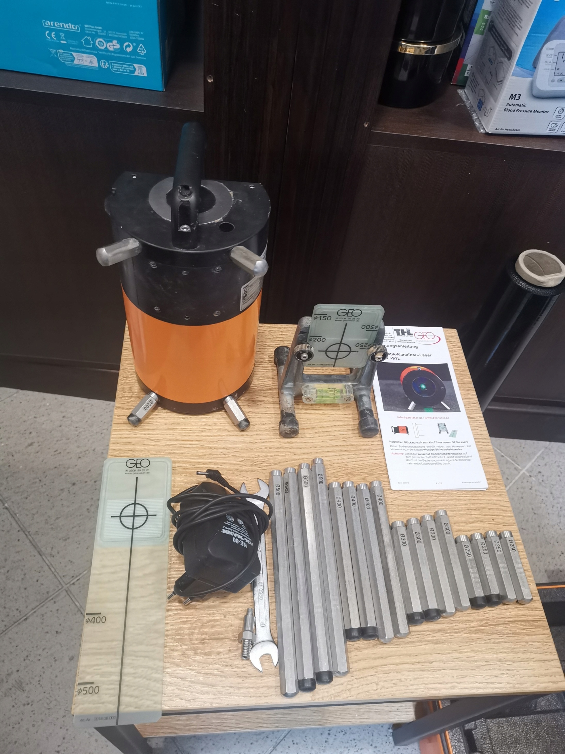 Niwelator laserowy KL-90L Przeznaczenie na zewnatrz