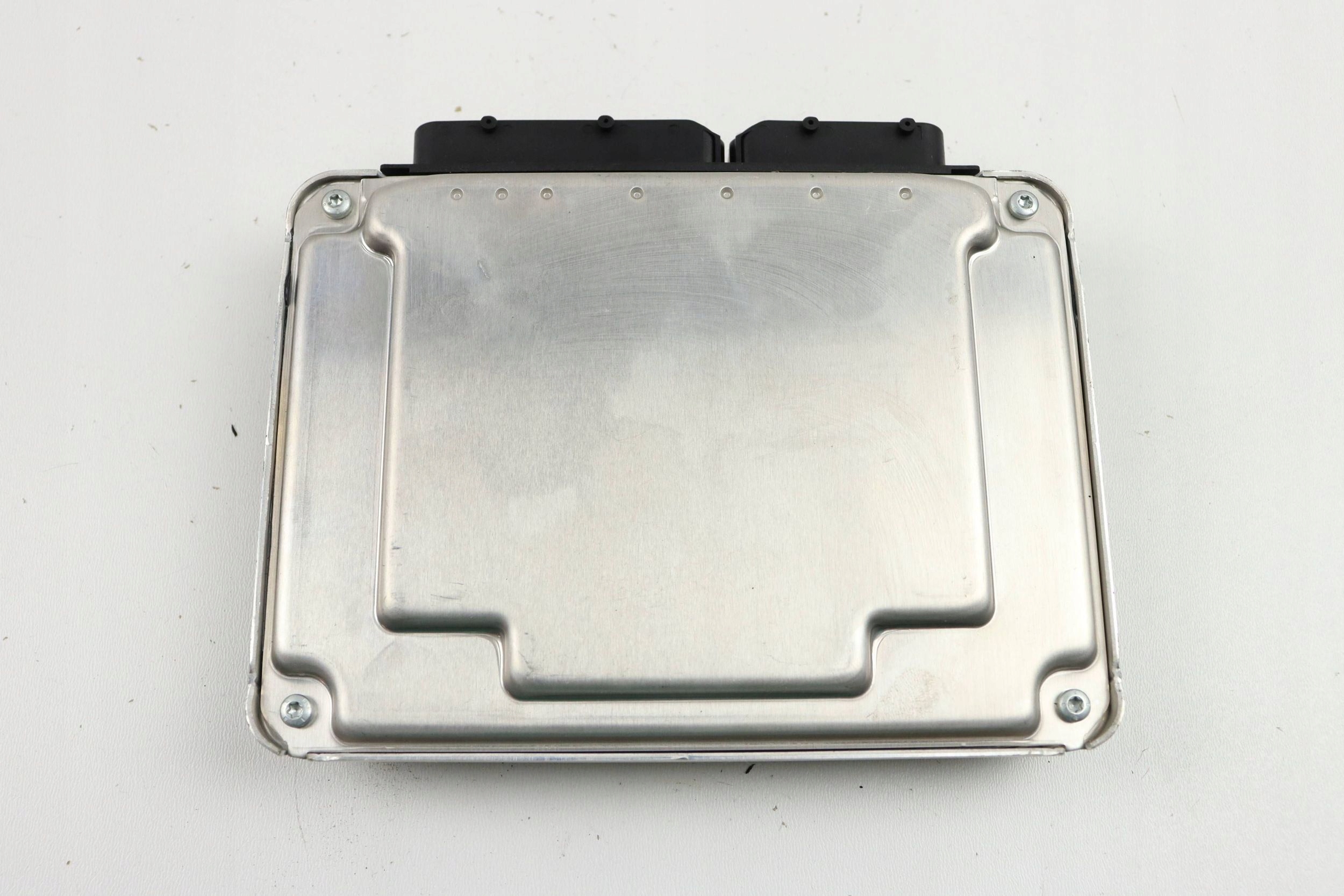 SKODA SUPERB e computer Centralina Motore 1.9 TDI 038906019KE 0281011201
