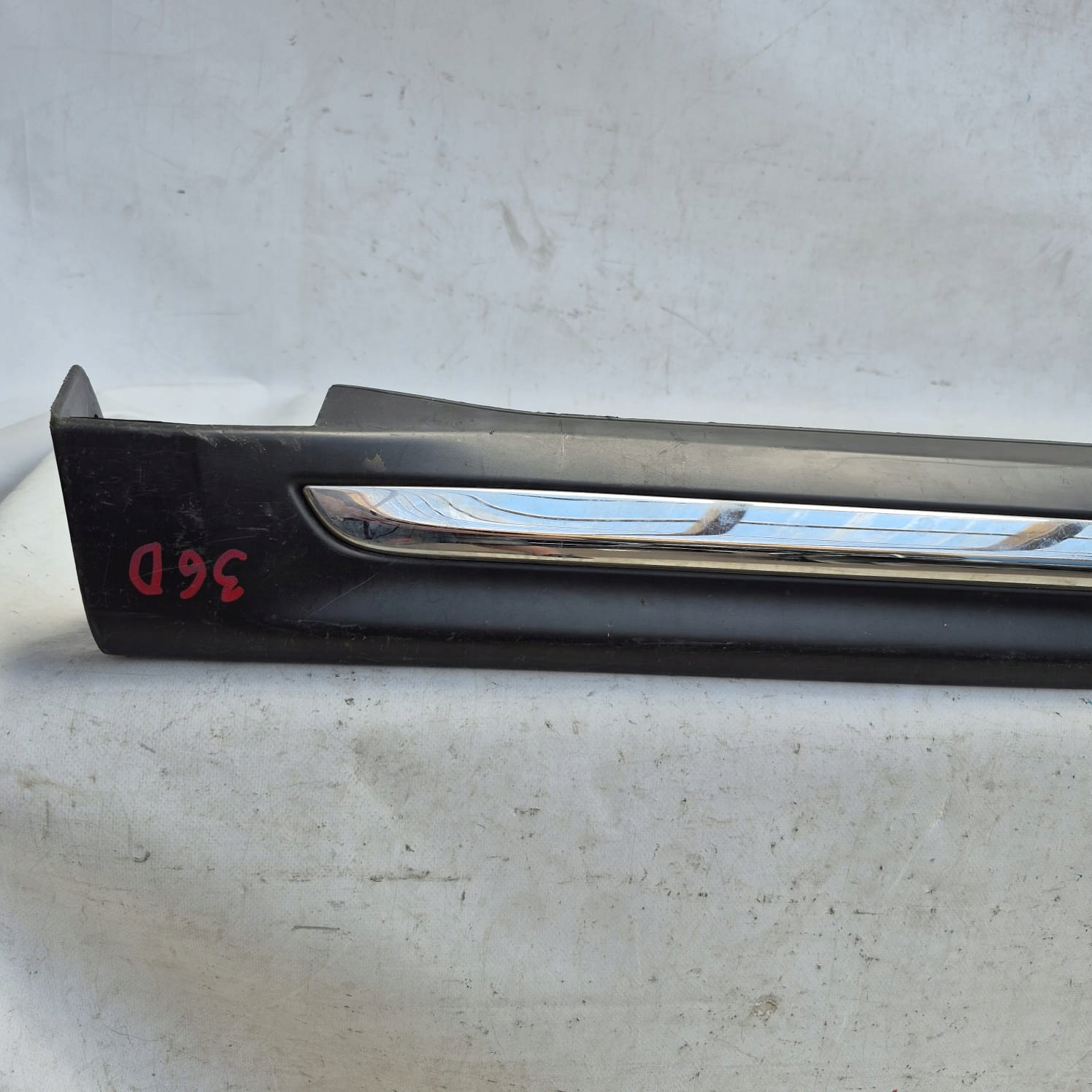 MITSUBISHI OUTLANDER II LIFT moulding threshold left 6512A321-01