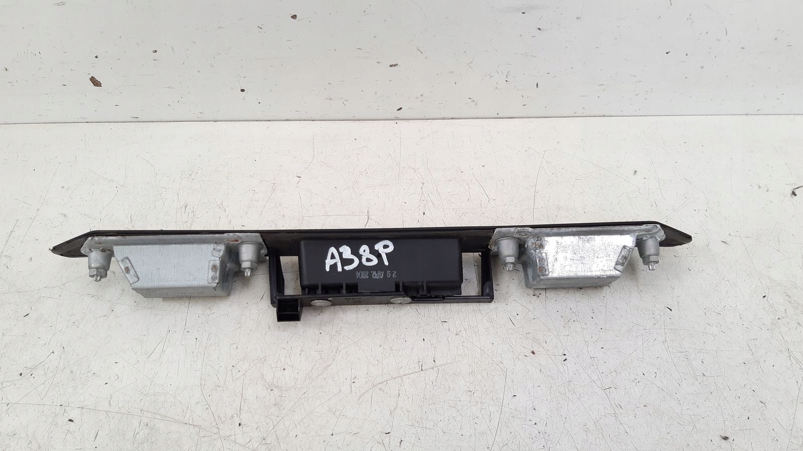Couverture Moulage mikrostyk du capot Audi A3 8P 1,6 SR MPI