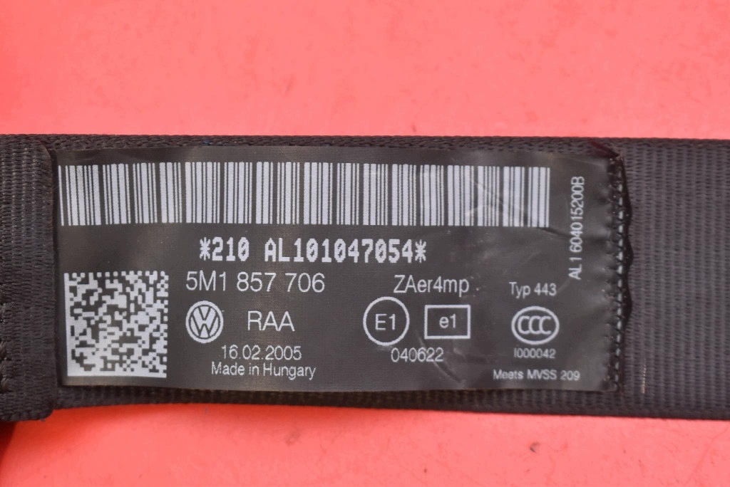Gurten Sicherheits rechts vorne Spanner 5M1857706 VW GOLF 5 V PLUS 04-09